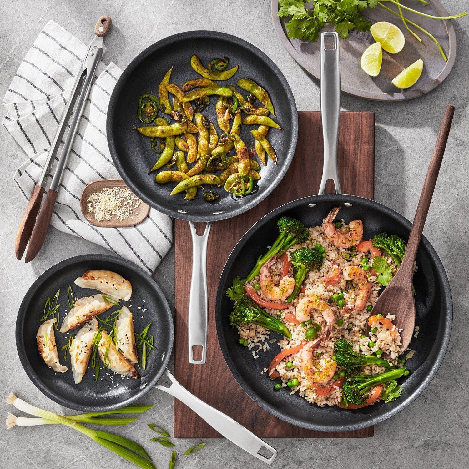 Member's Mark 3-Piece Hard Anodized Fry Pan Set - Image 2