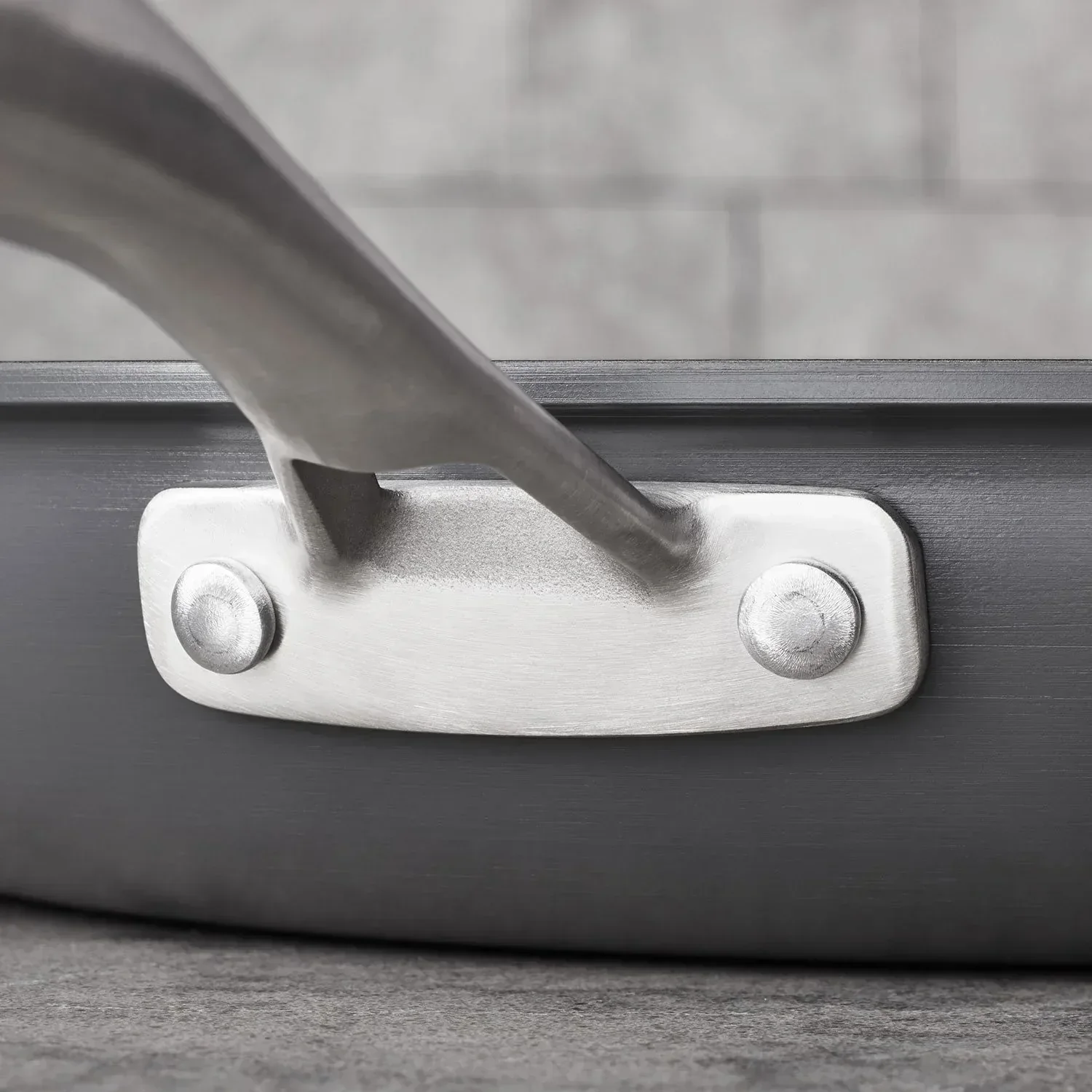 Member's Mark 3-Piece Hard Anodized Fry Pan Set - Image 4
