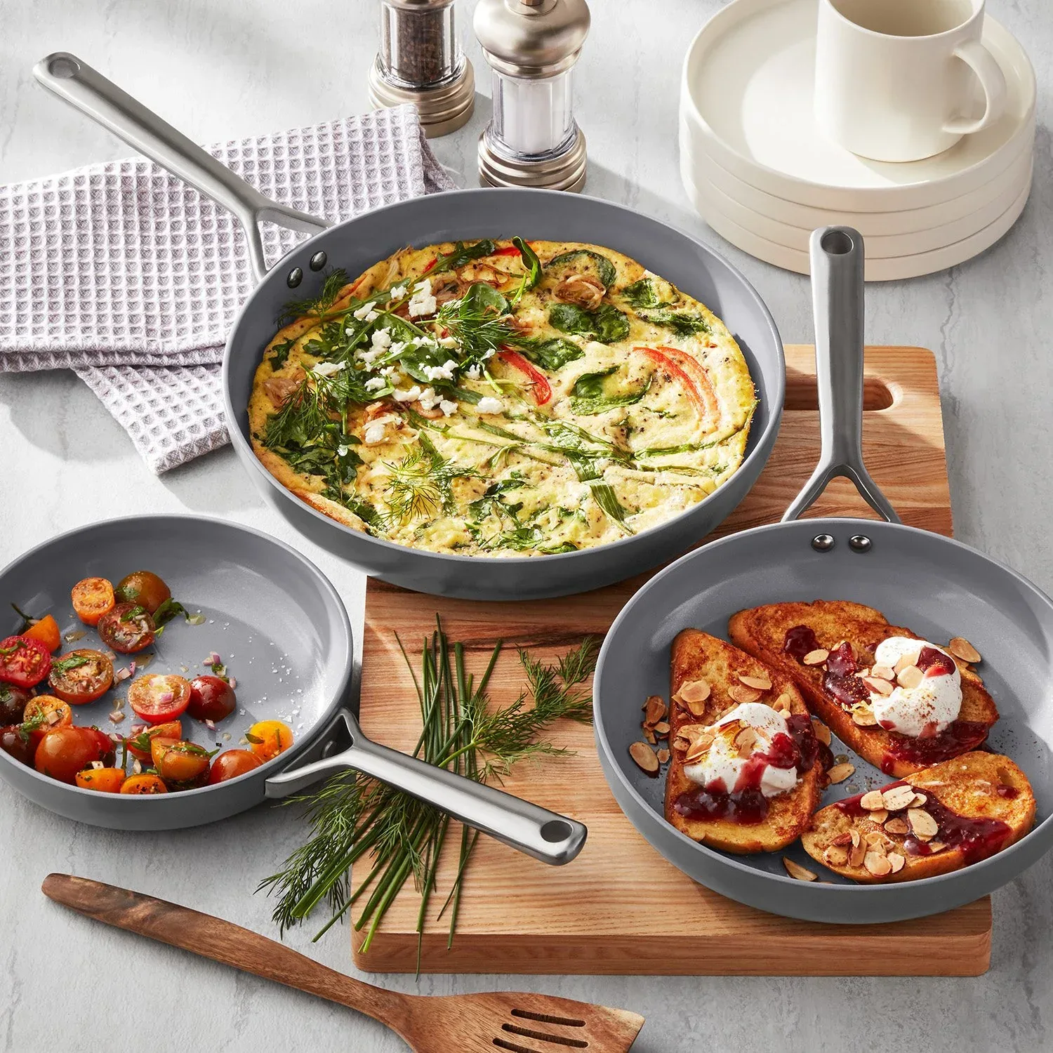 Member'S Mark 3-Piece Modern Ceramic Fry Pan Set (Assorted Colors) - Image 12