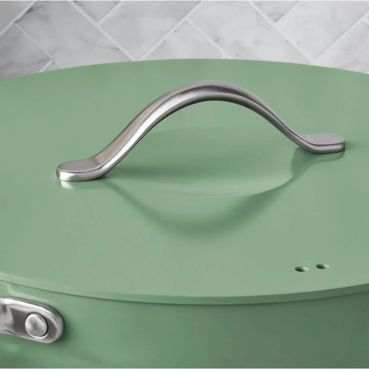 Member's Mark 5.5-Quart Modern Ceramic Jumbo Cooker, Choose Color - Image 3