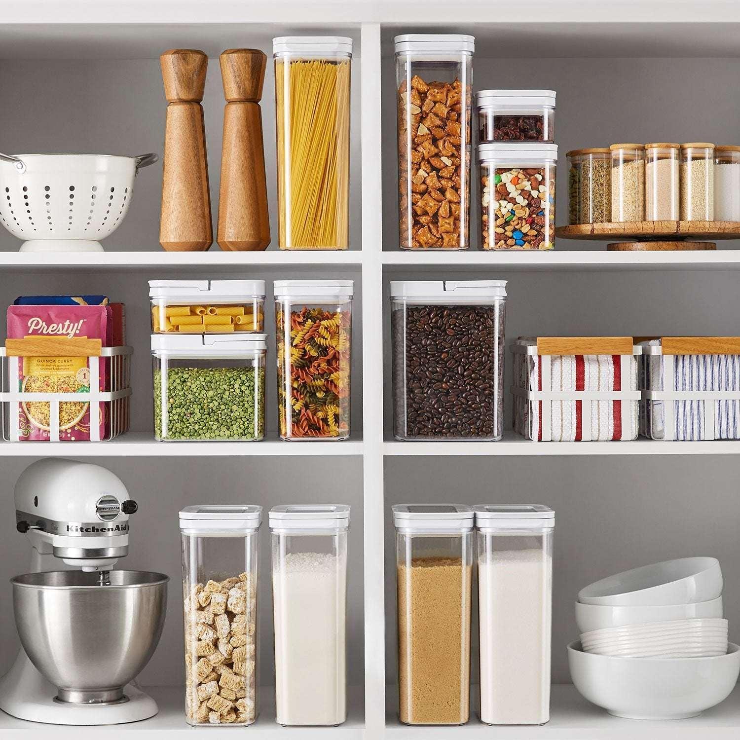 Member's Mark 8-Piece Fliplock Pantry Storage - Image 12