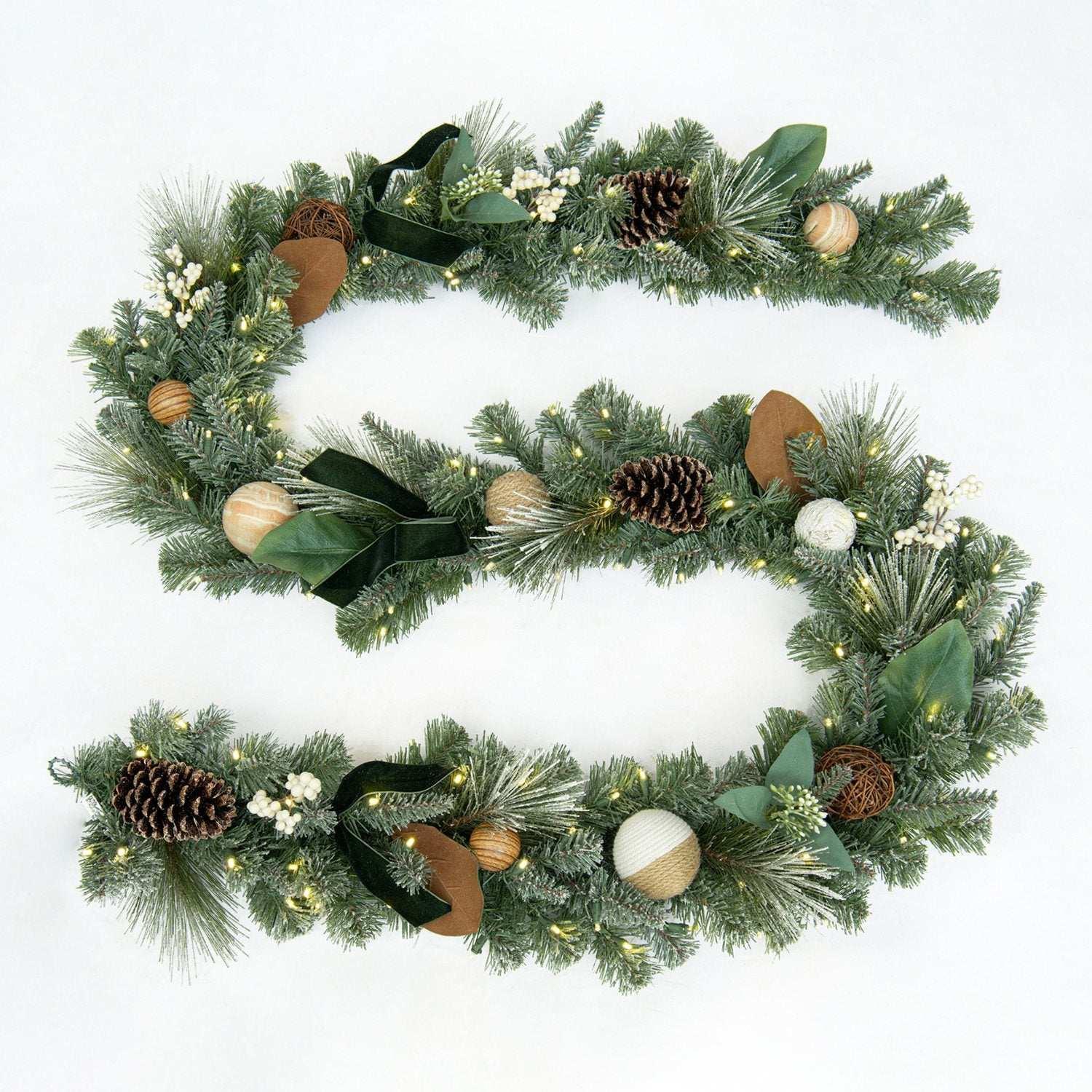Member's Mark 9' Evergreen Pre-Lit Decorated Garland - Image 2
