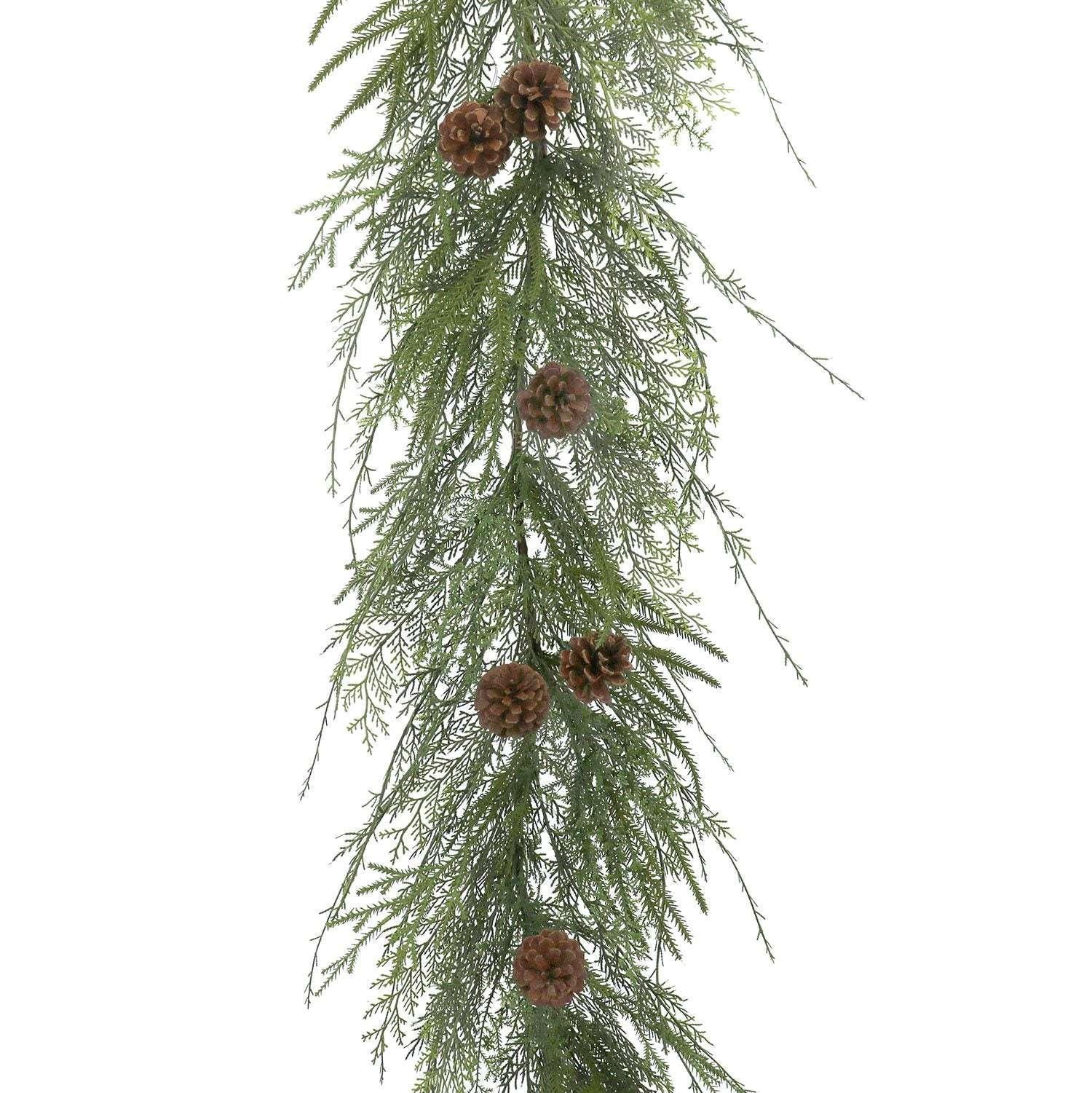 Member's Mark 9' Pre-Lit Cypress Garland with Pinecones - Image 4