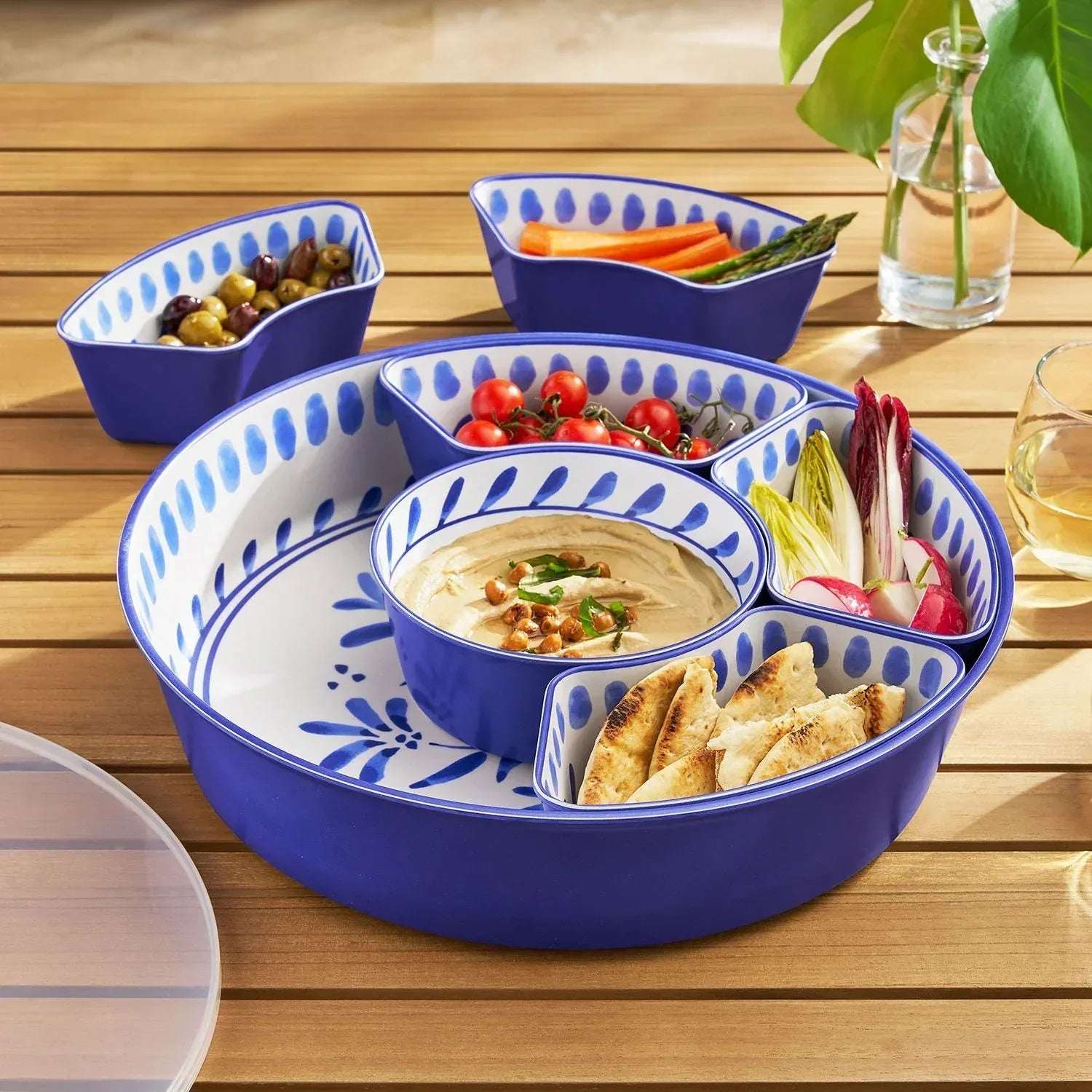 Member's Mark Bamboo Melamine 6-Section Serving Platter with Lazy Susan Base and Storage Lid - Image 7