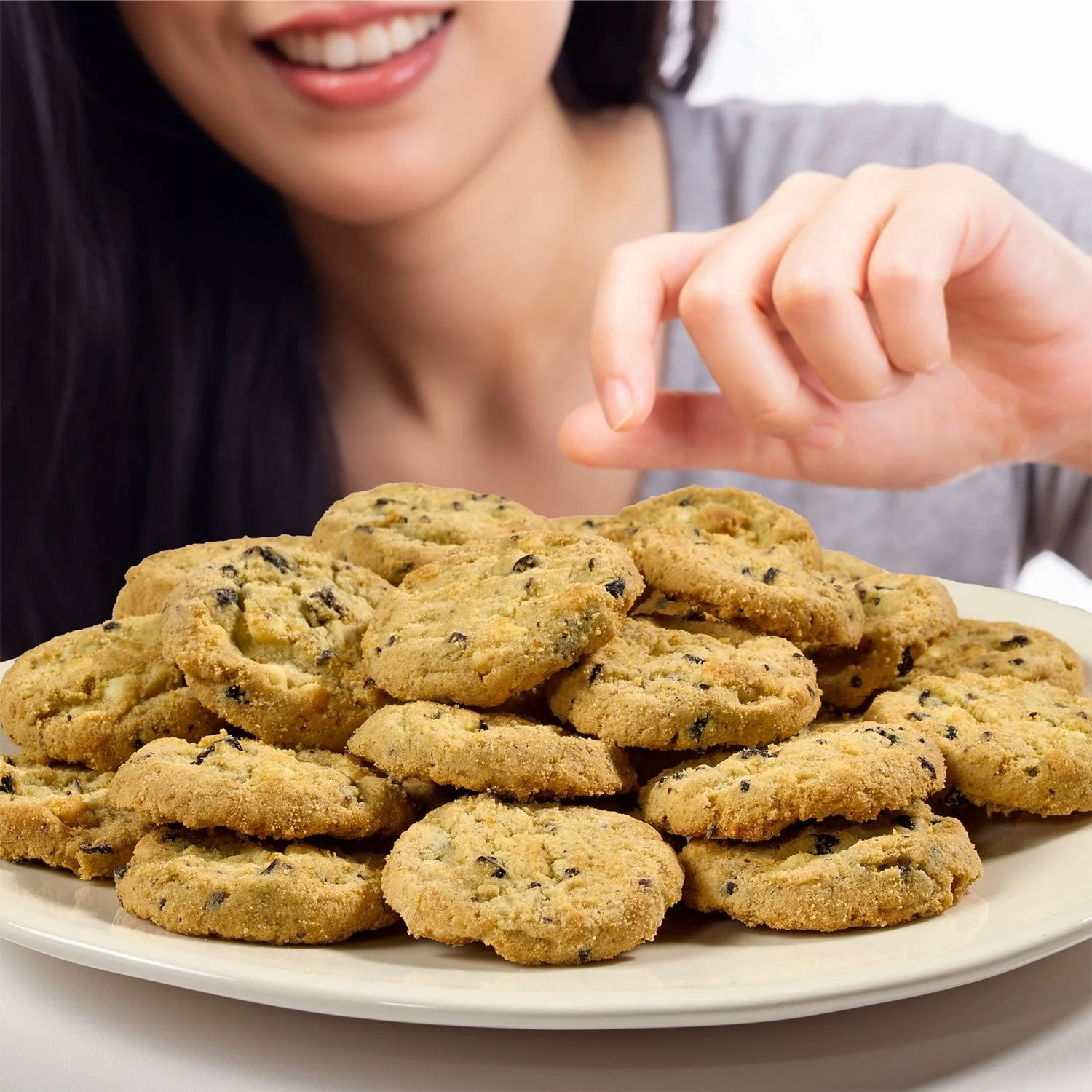 Member's Mark Lemon Blueberry Cookie Thins, 16 oz. - Image 3