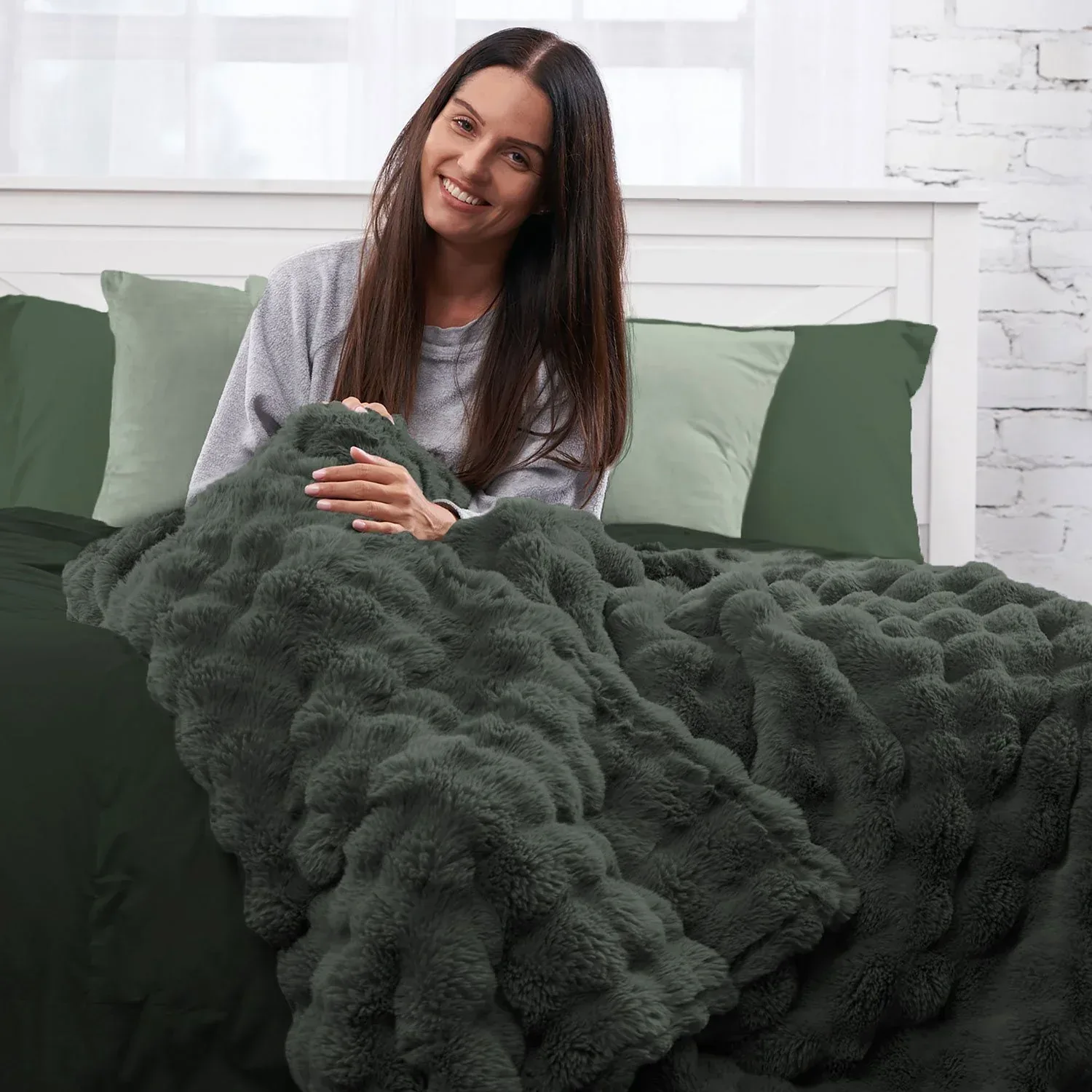 Ashford Home Heavy Weight Ultra Fine Faux Fur Throw Blanket Throw, 60"x70" - Image 23