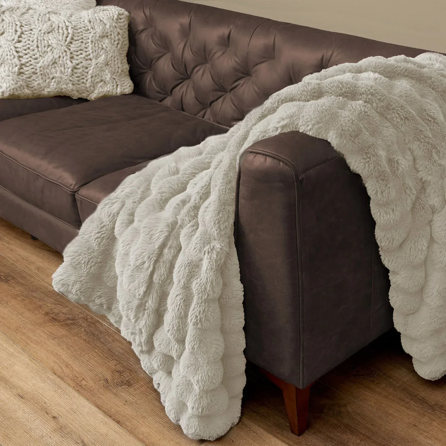 Ashford Home Heavy Weight Ultra Fine Faux Fur Throw Blanket Throw, 60"x70" - Image 3