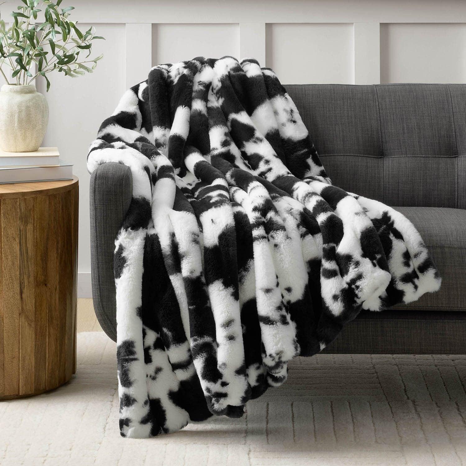 Member's Mark Luxury Faux Fur Throw, 60"x70"