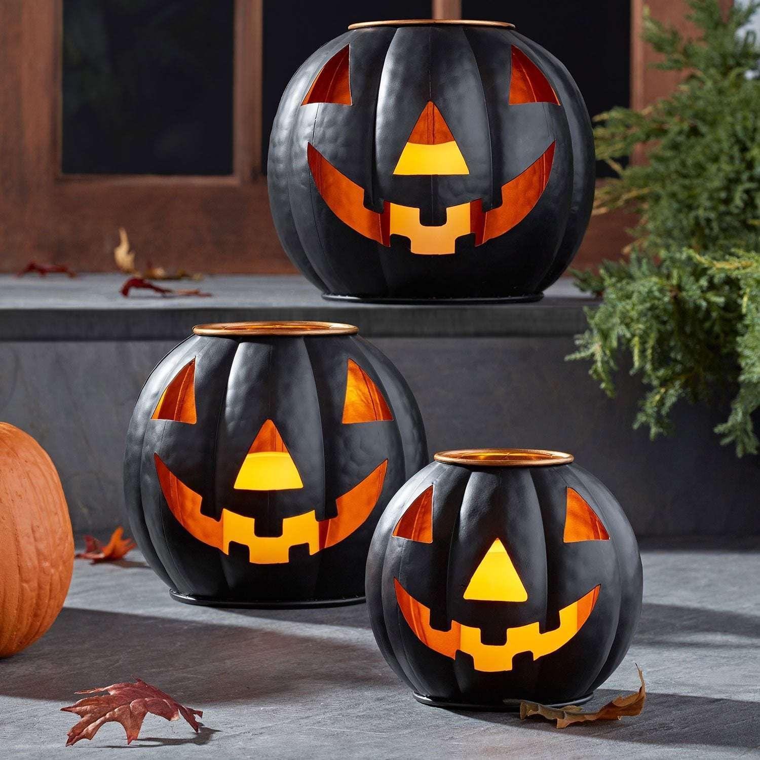 Member's Mark Pre-Lit Black Metal Jack-O-Lantern, Set of 3 - Image 2