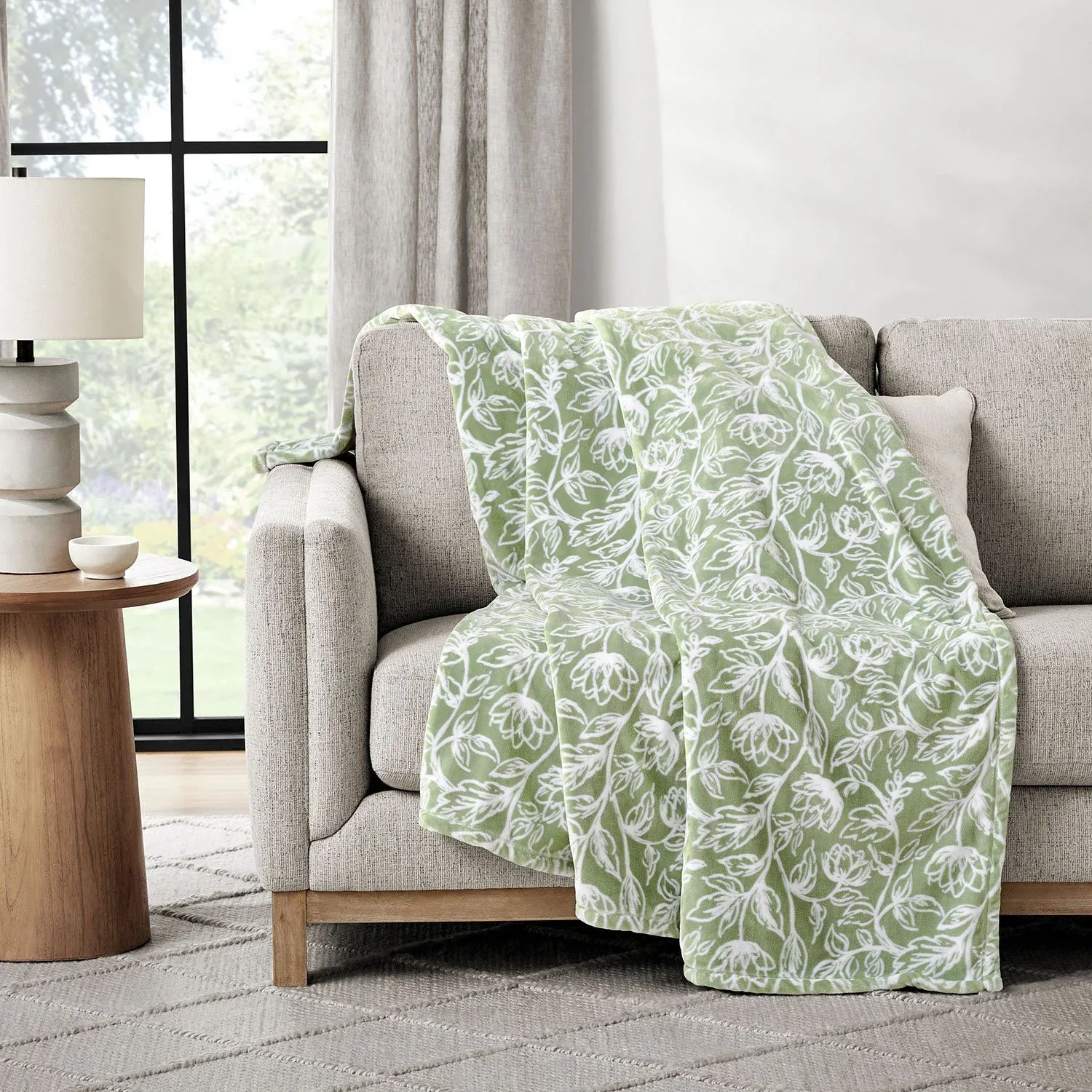 Member's Mark Seasonal Lounge Throw, 60"x70" - Image 55