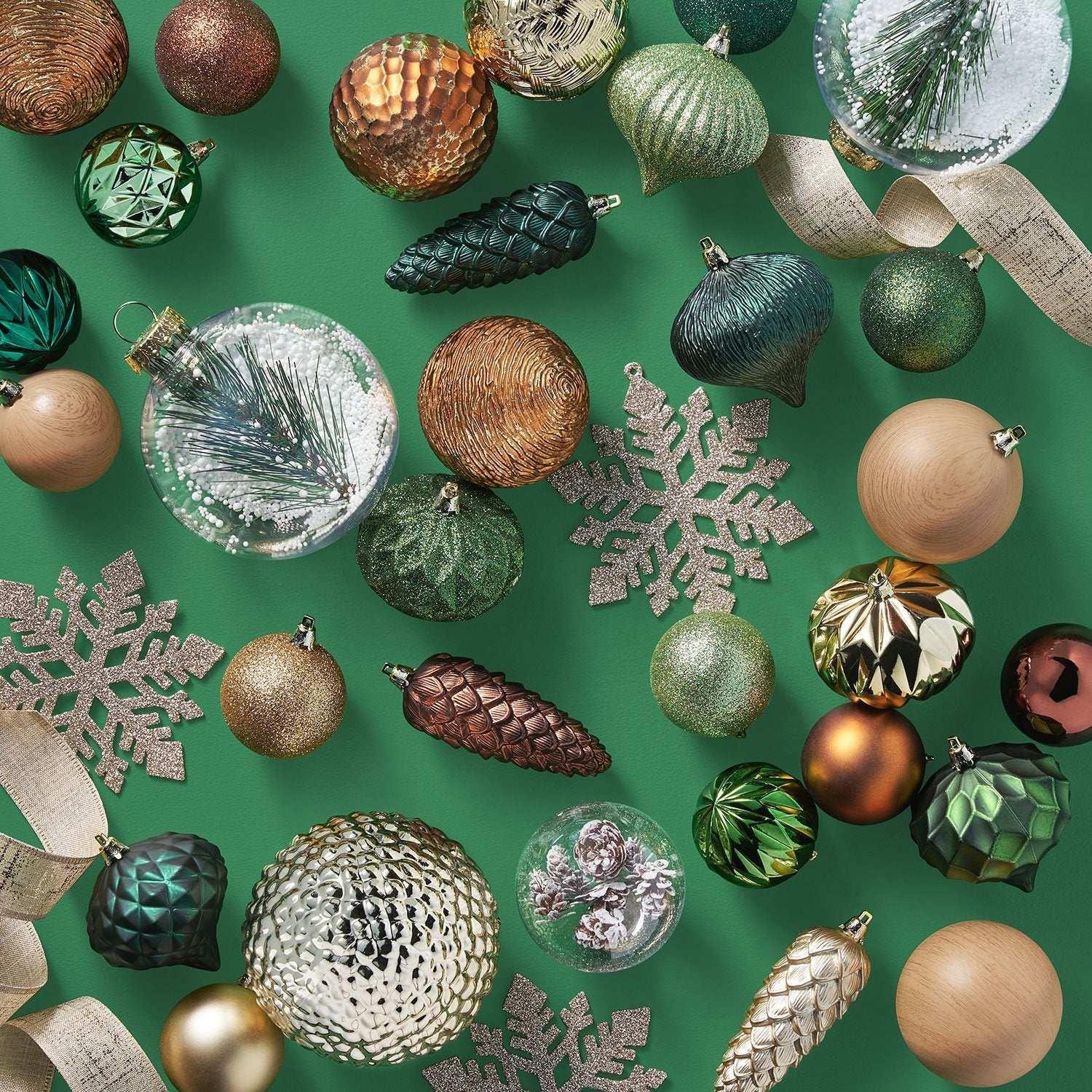 Member's Mark Shatterproof Ornament Collection, 76 pcs. - Image 6