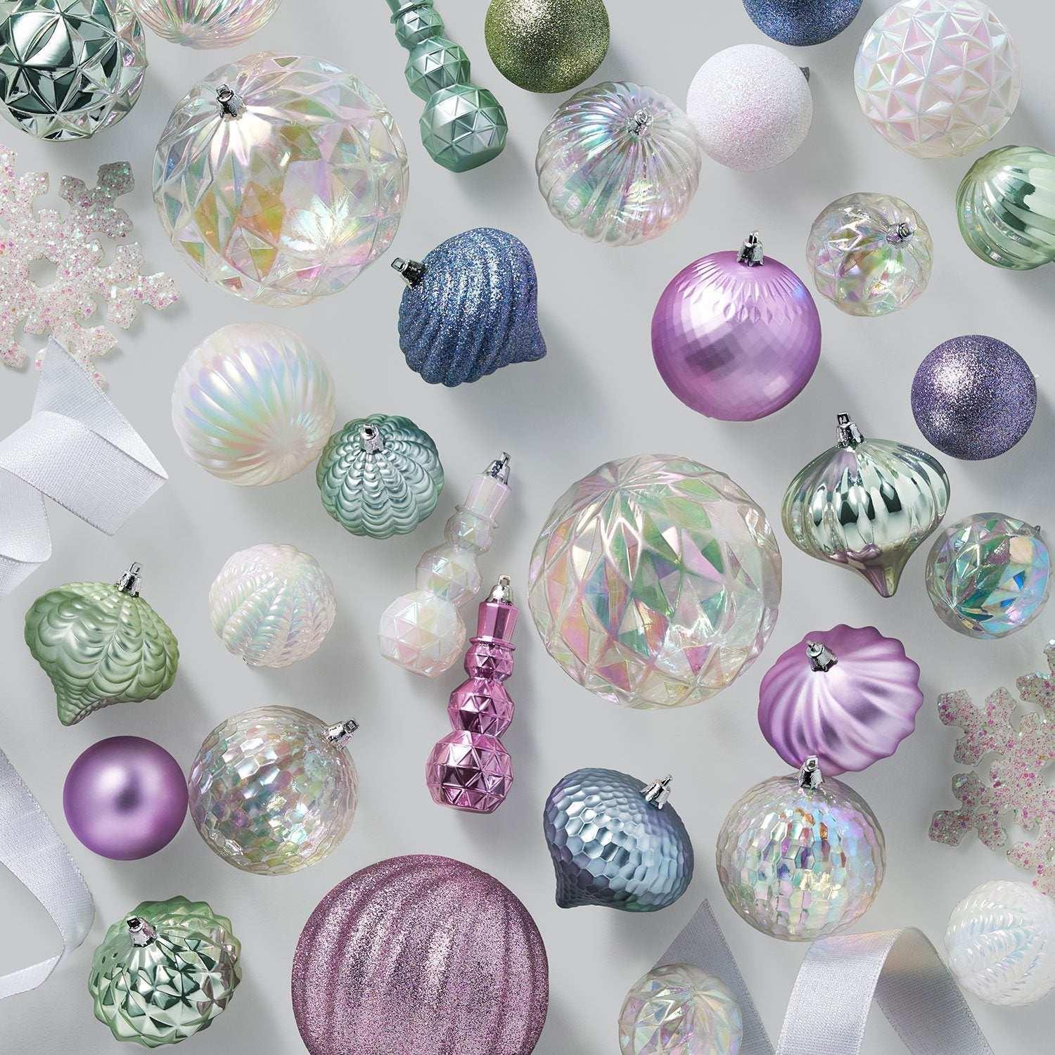 Member's Mark Shatterproof Ornament Collection, 76 pcs. - Image 7