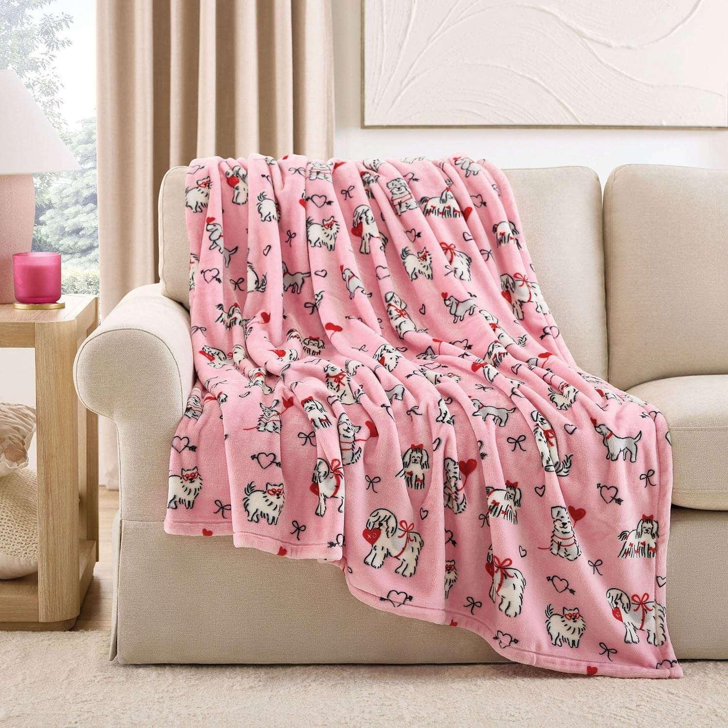 Member's Mark Valentine's Day Lounge Throw - Image 14