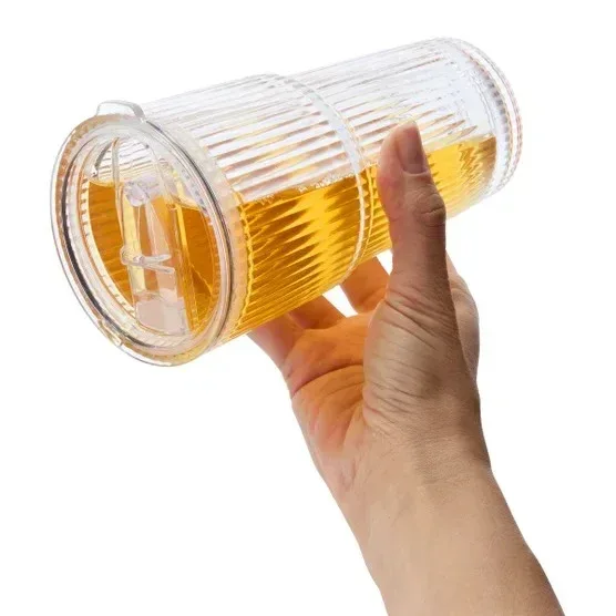 Mesa Ribbed 20 oz. Glass Cups with Lids and Straw, 4-pack - Image 4