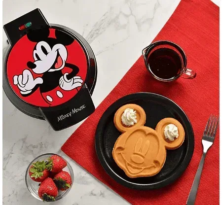 Mickey Mouse 7" Round Waffle Maker, Ceramic Non-Stick Cooking Plates - Image 2