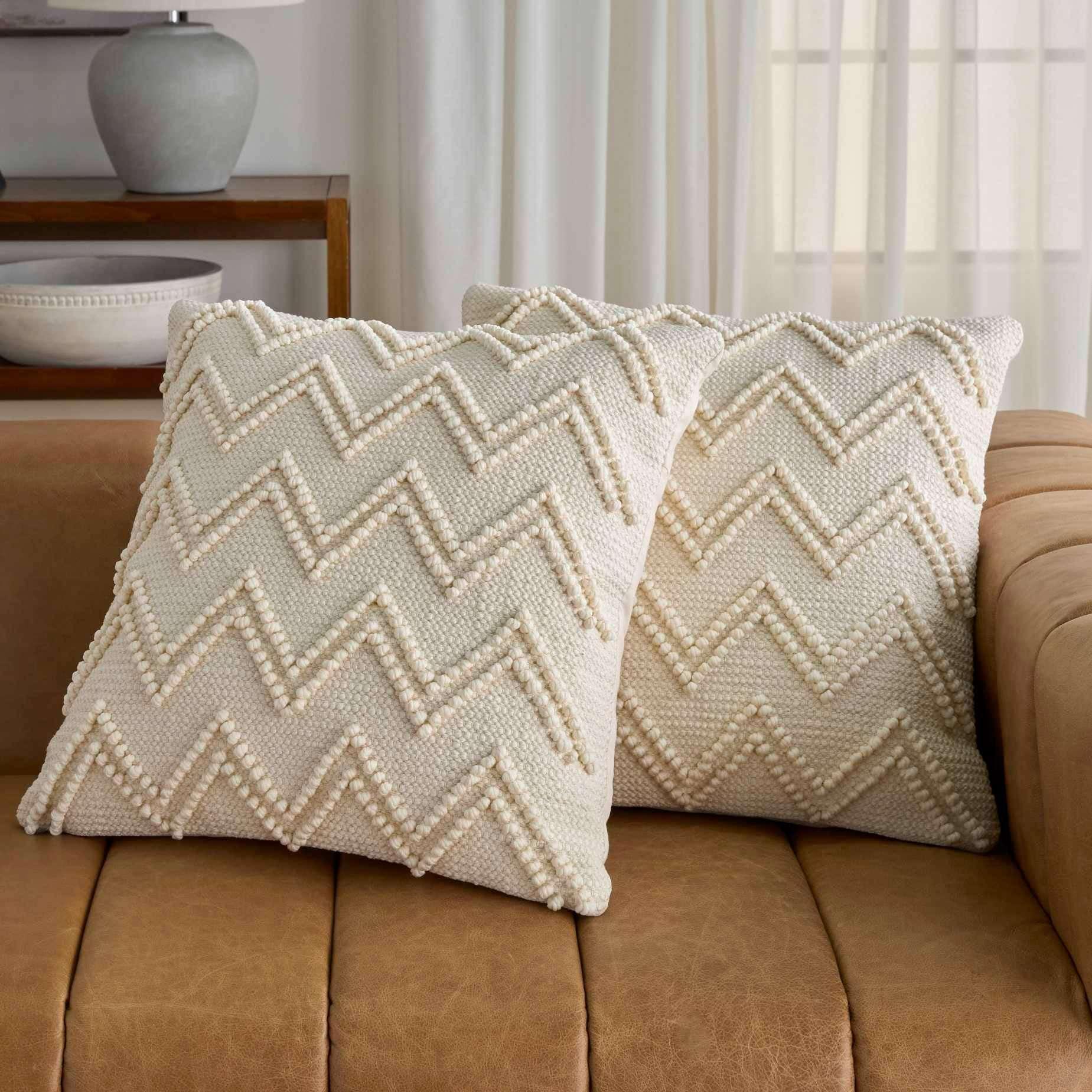 Mina Victory 2-pack Throw Pillows - Image 11