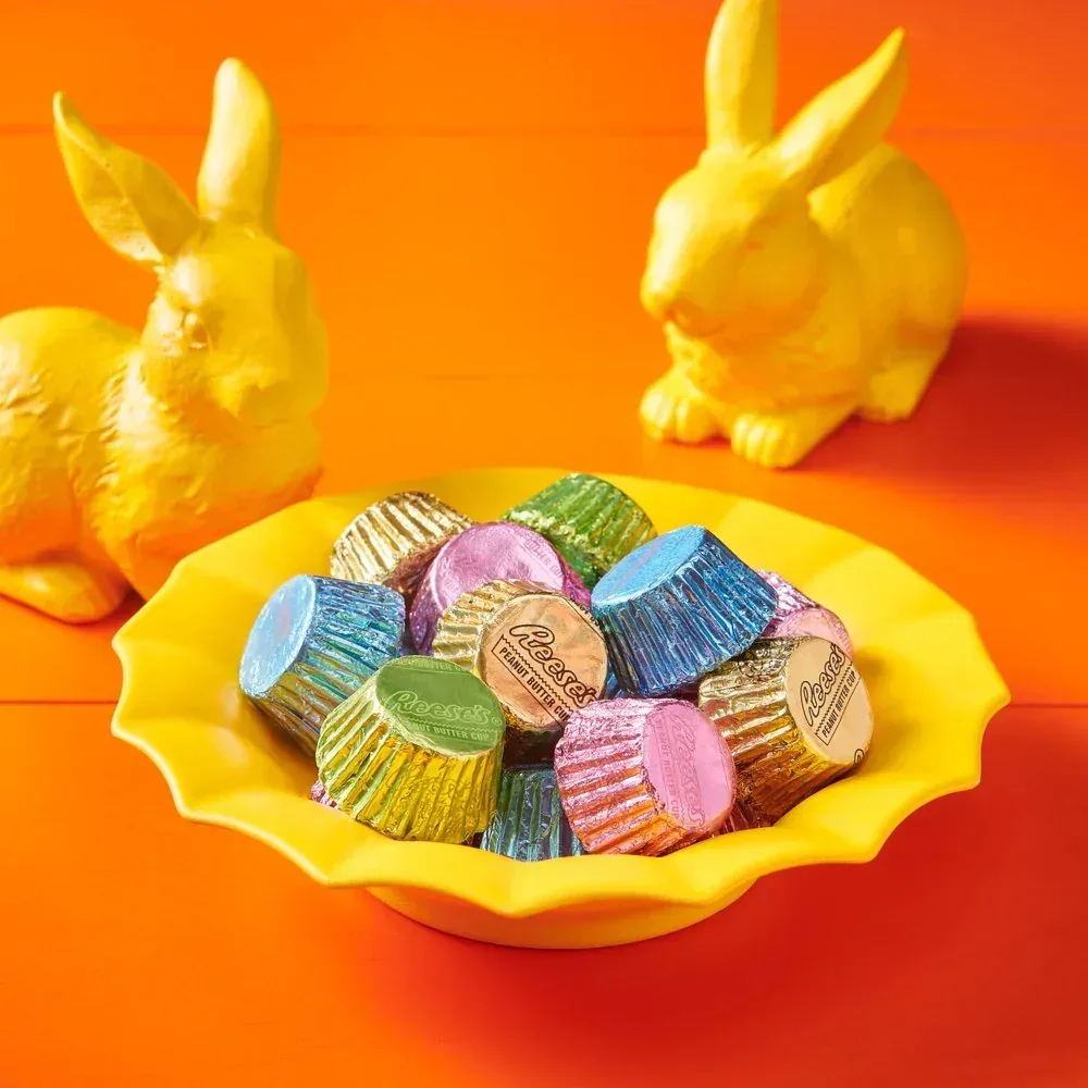 Miniatures Milk Chocolate Peanut Butter Cups Easter Candy, Bag 9.6 Oz - Image 4
