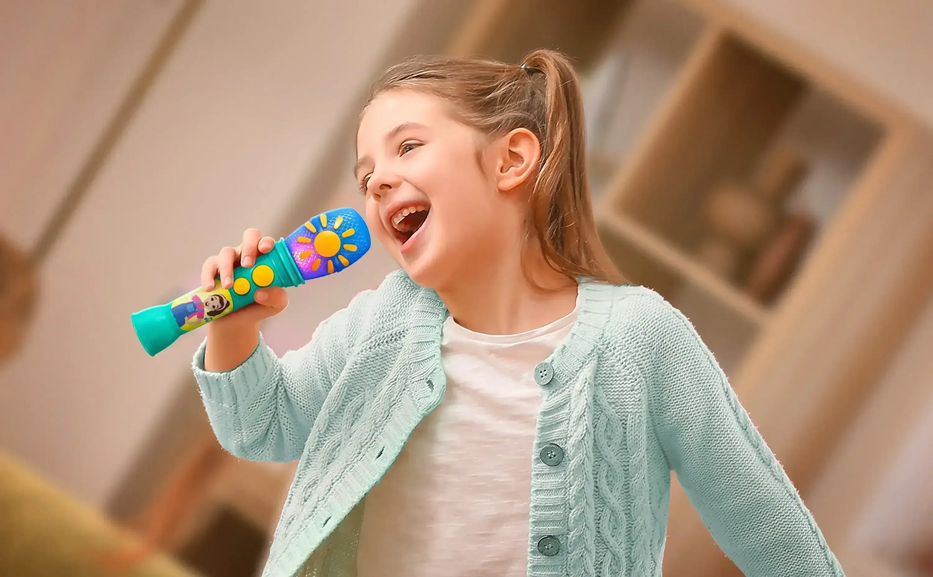 Ms. Rachel Sing Along Microphone, Includes Built-in Music and Lights, Children Ages 18+ Months - Image 8
