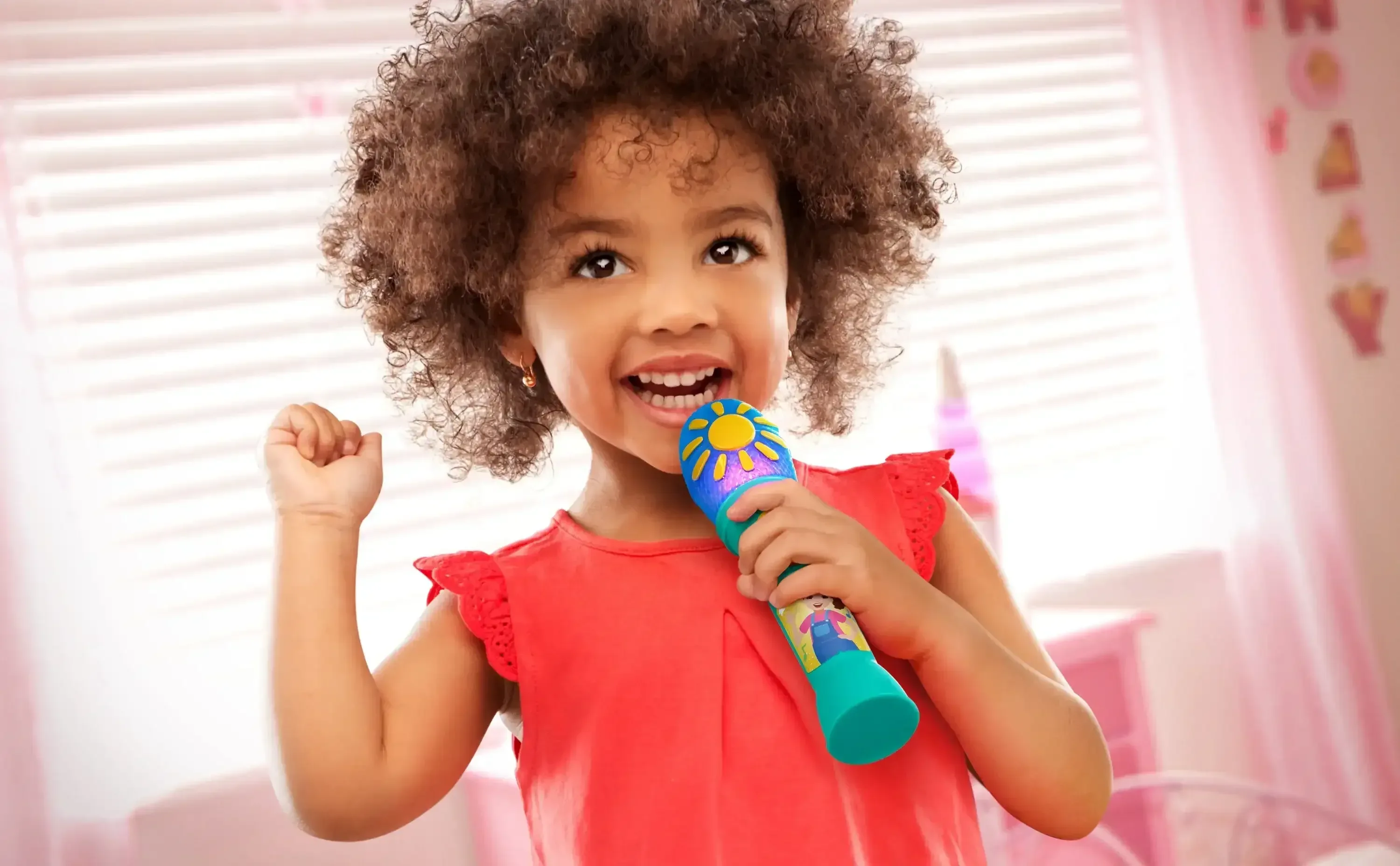 Ms. Rachel Sing Along Microphone, Includes Built-in Music and Lights, Children Ages 18+ Months - Image 9