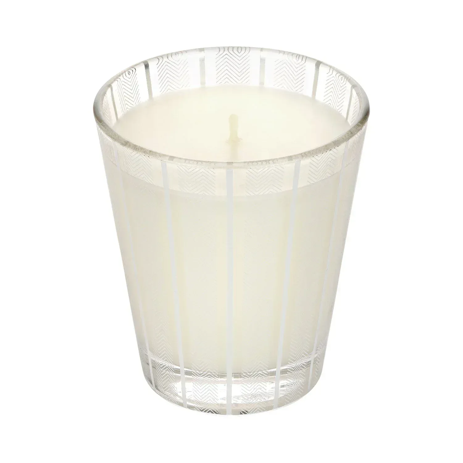 NEST New York Blue Cypress & Snow Classic Candle, 8.1 oz. - Image 2
