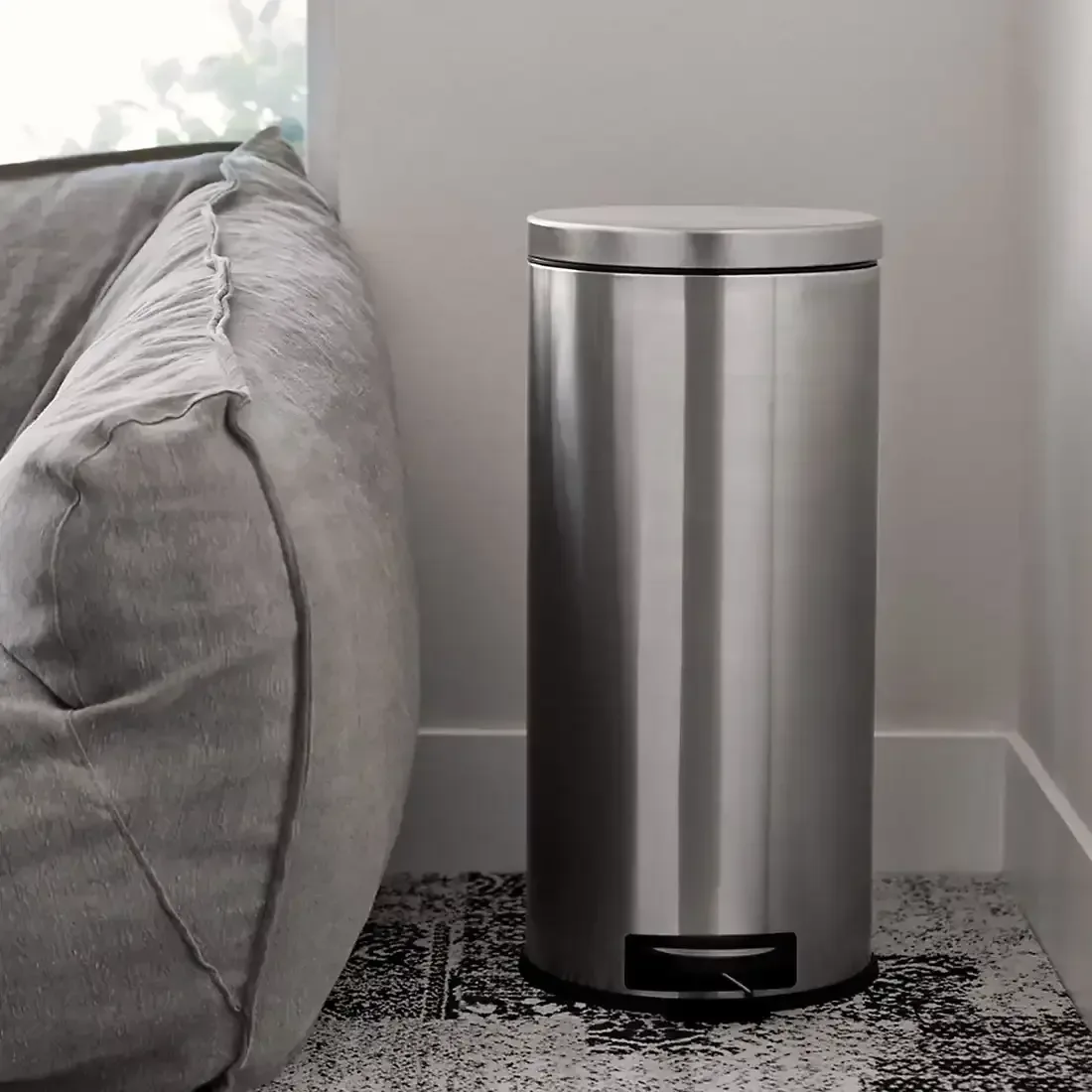 Nine Stars 7.9-Gal. and 1.3-Gal. Step-On Trash Can Combo Pack - Image 4