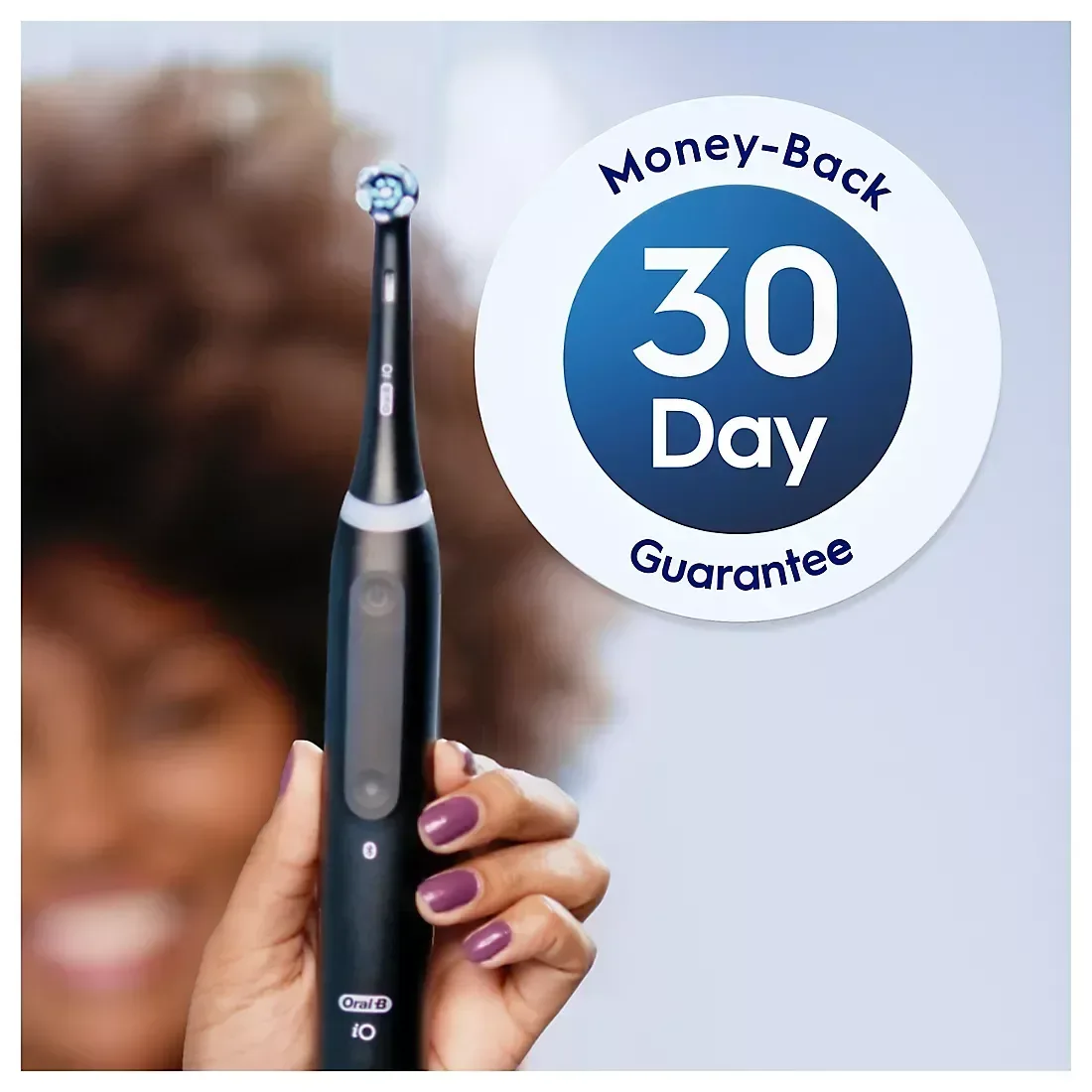 Oral-B iO Ultimate Clean Replacement Brush Heads, Black and White, 8 ct. - Image 3