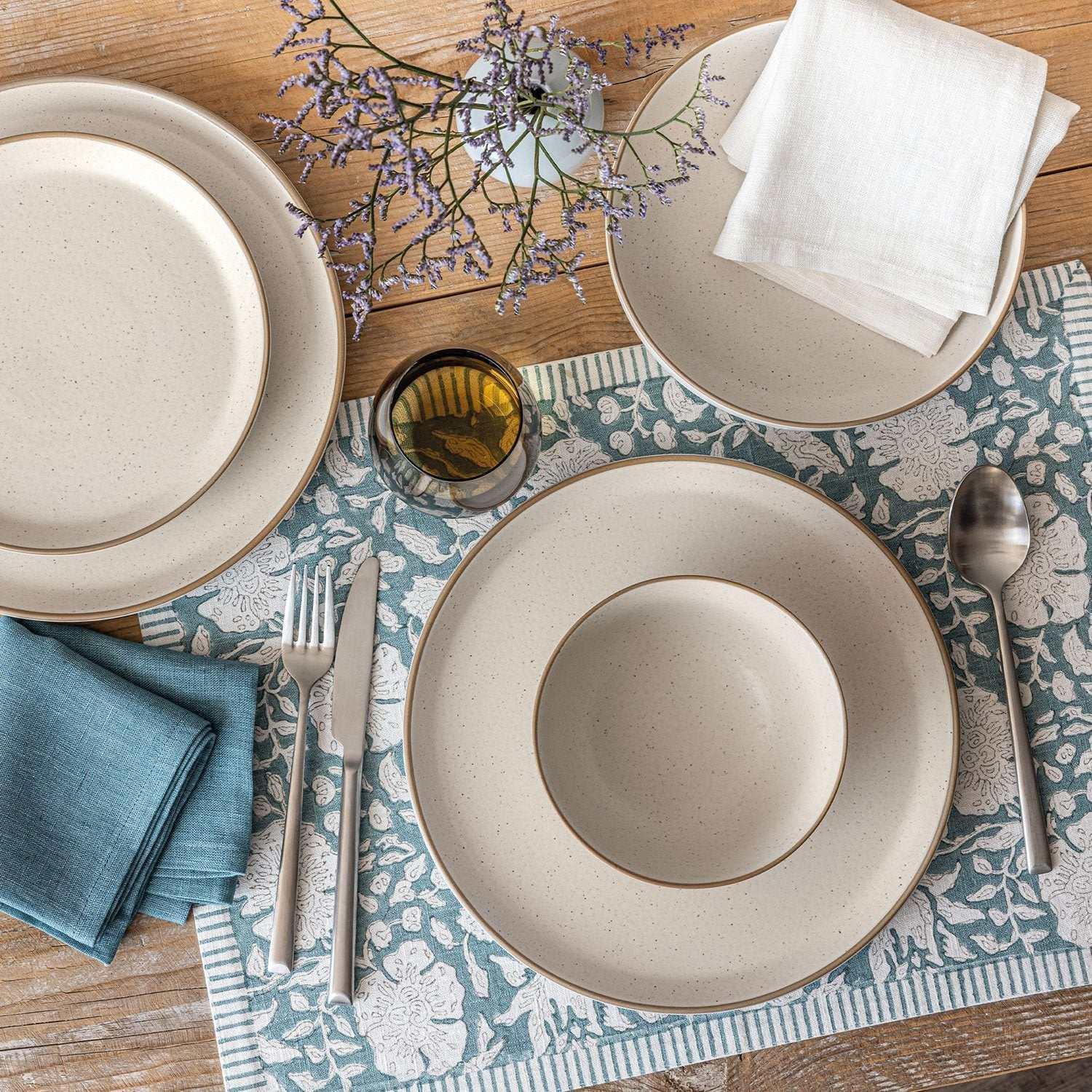 Over&back 16-Piece Artisan Stoneware Dinnerware Set - Image 15