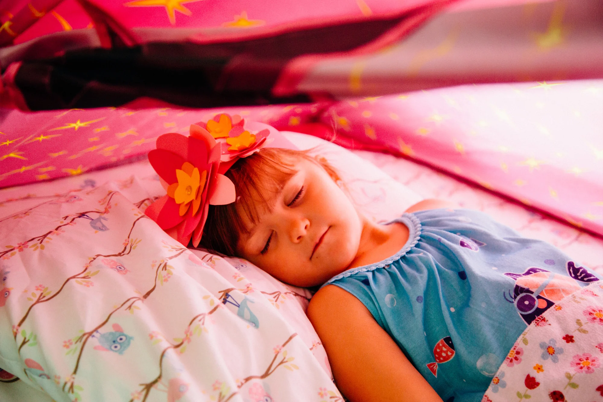 Pacific Play Tents Secret Castle Bed Tent, Twin, Child - Image 13