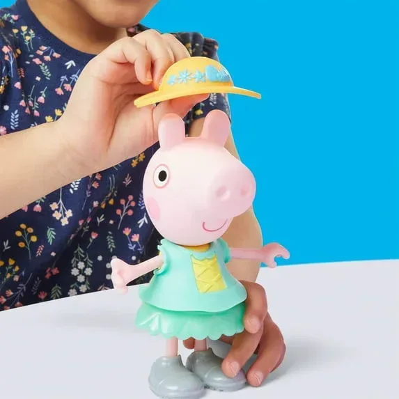 Peppa Pig Dress-Up Wardrobe Playset with 6-Inch Doll and 14 Accessories - Image 5