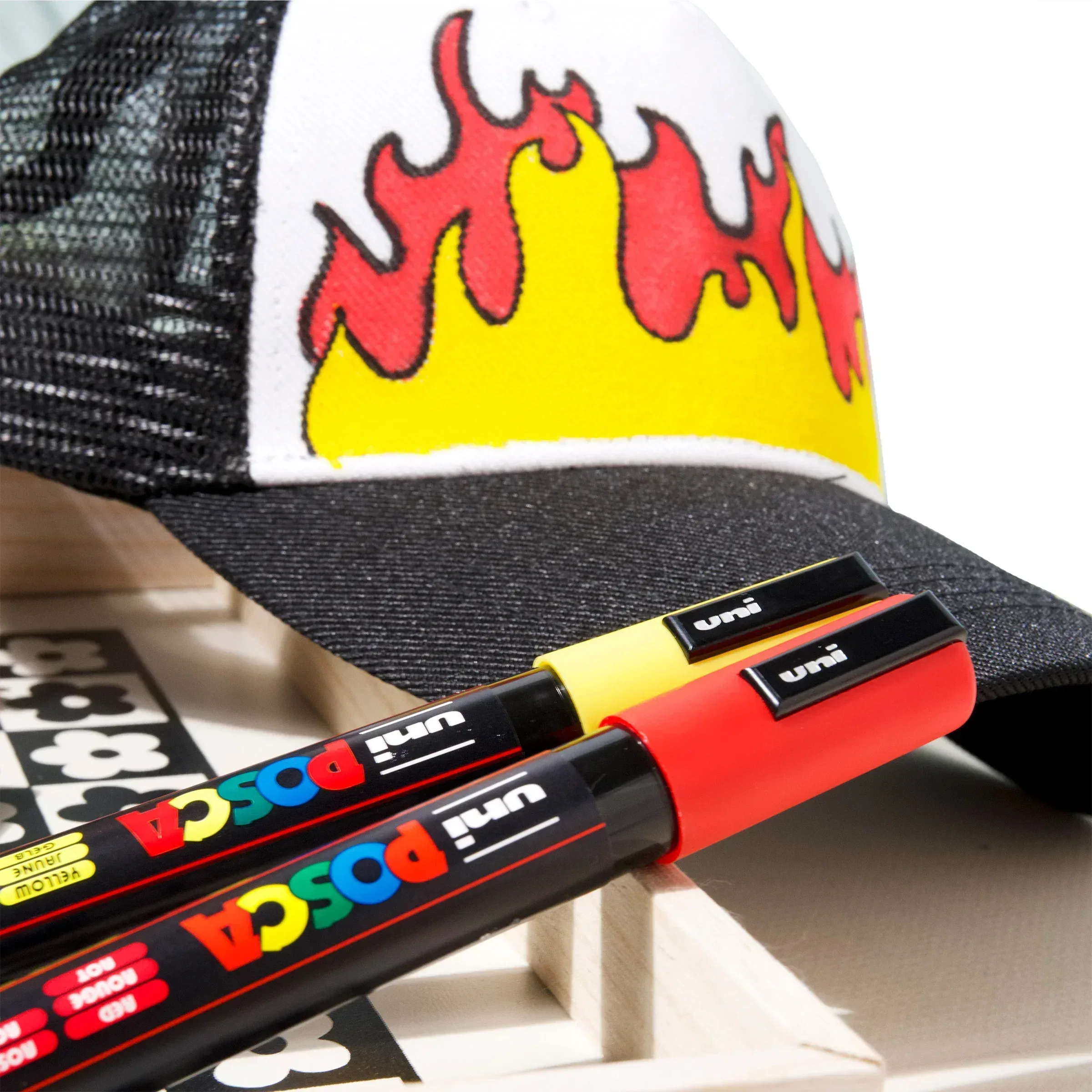 POSCA 50-count Marker Set with Carrying Case - Image 5