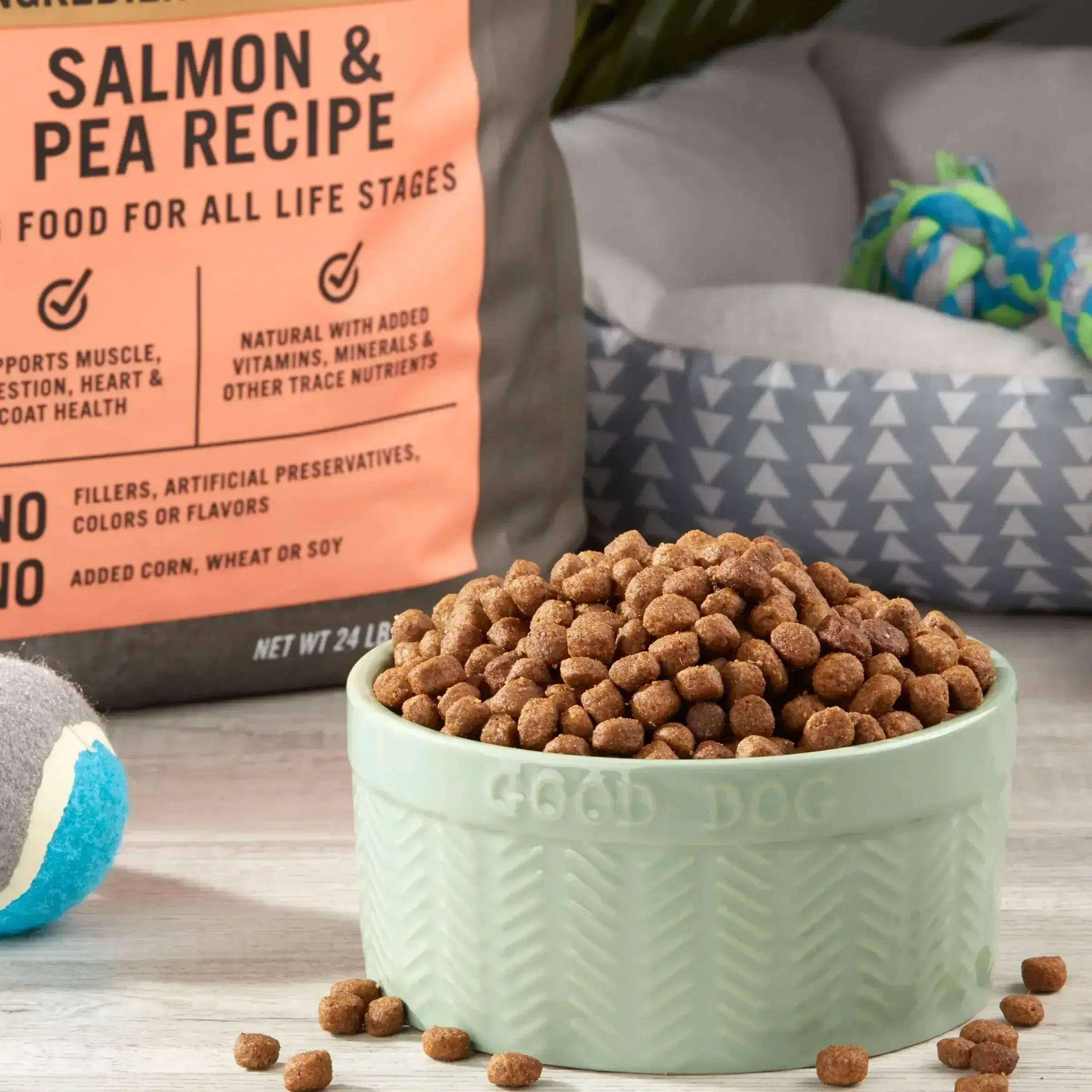 Pure Balance Wild & Free Grain-Free Salmon & Pea Recipe Dry Dog Food, 24 lbs - Image 2