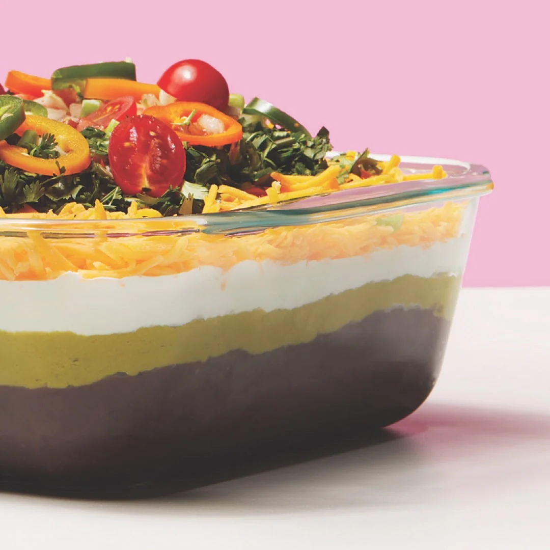 Pyrex Deep Glass Baking Dish with Lid, 7 x 11" - Image 2