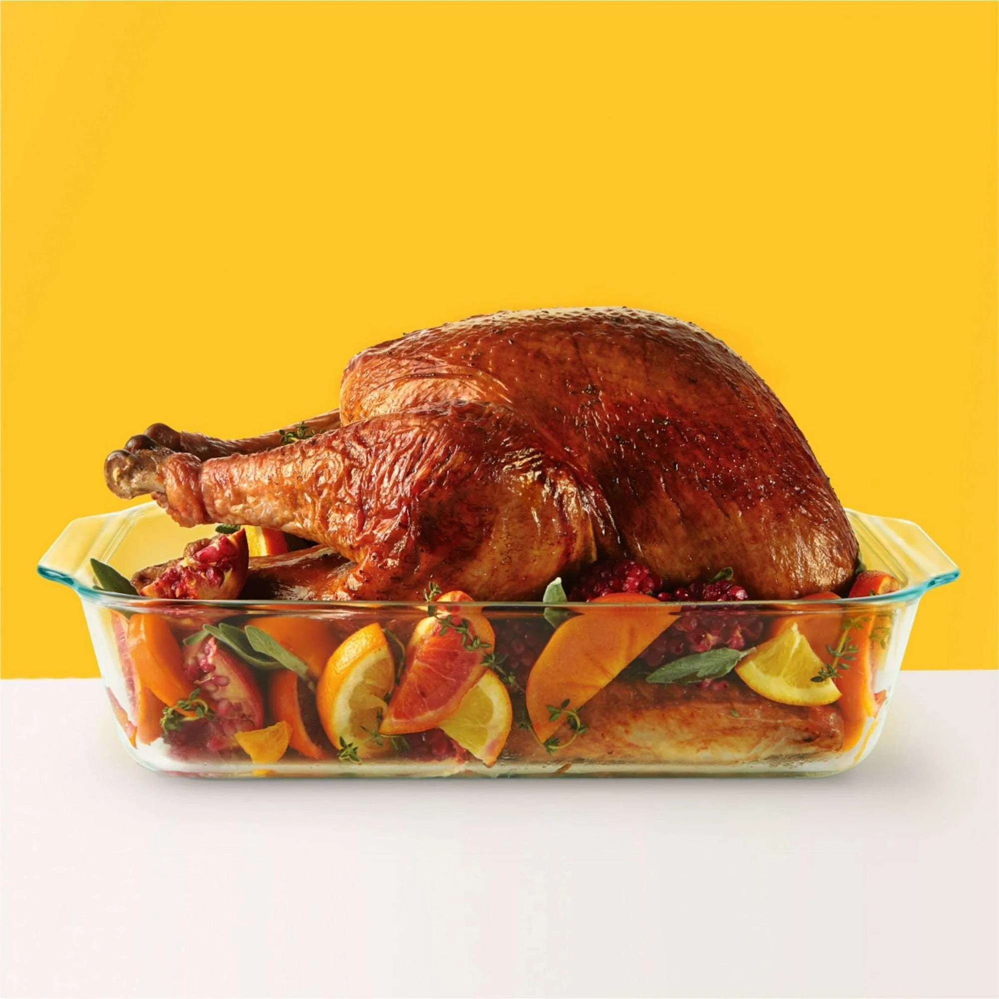 Pyrex Deep Glass Baking Dish with Lid, 7 x 11" - Image 4