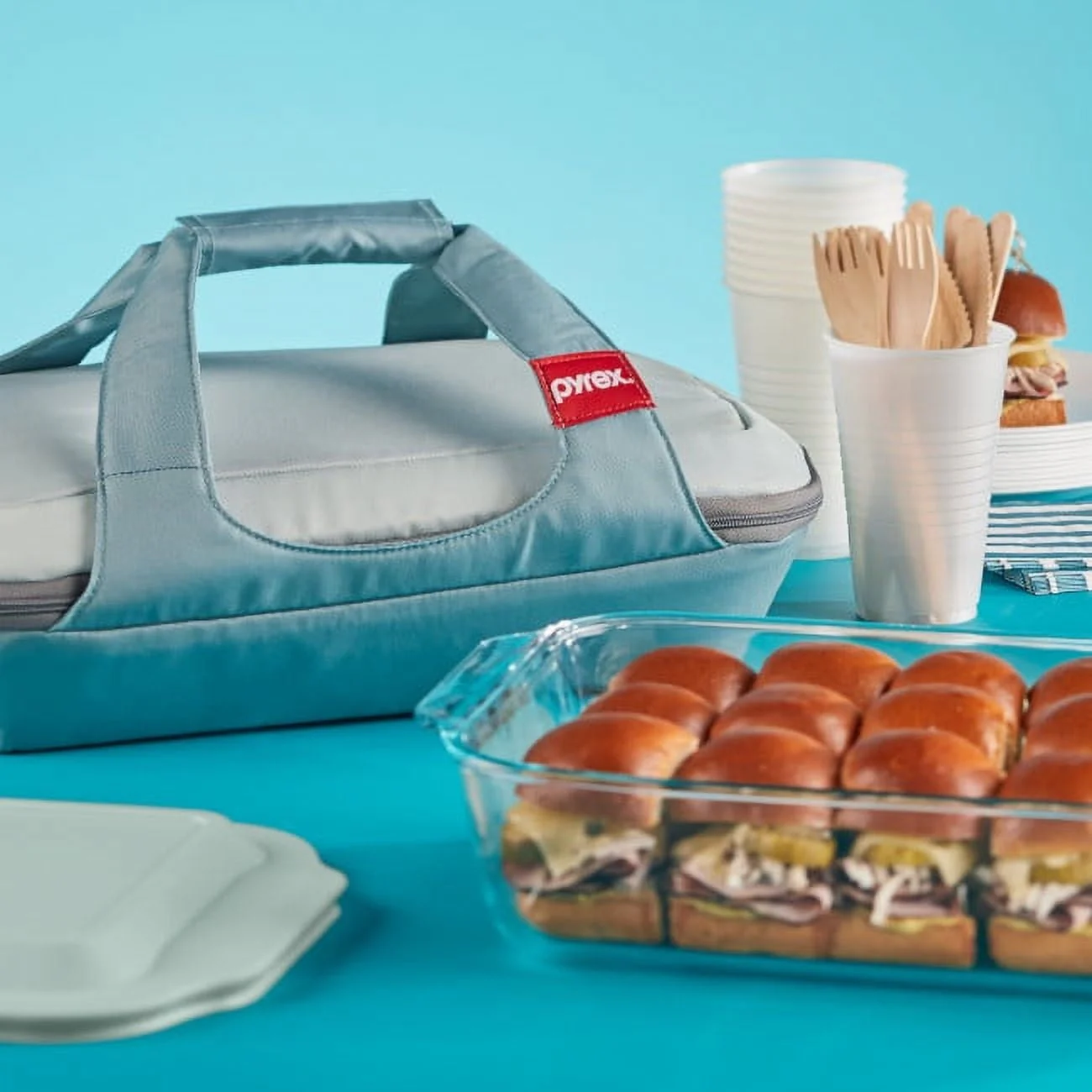Pyrex Deep Portable 4-piece Glass Baking Dish Set - Image 4
