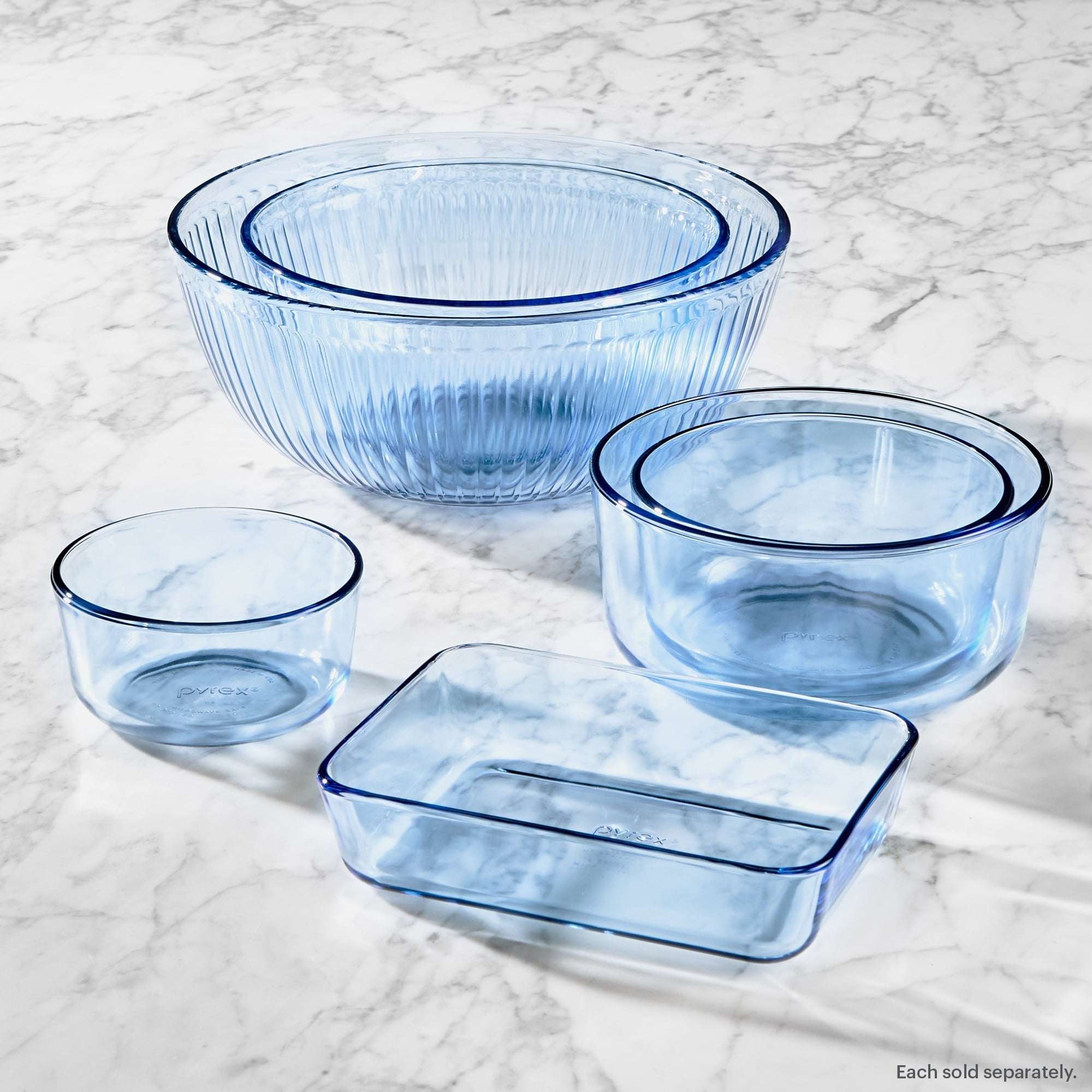 Pyrex Simply Store Tinted 4-piece Round Storage Set with Plastic Lids, Blue - Image 5