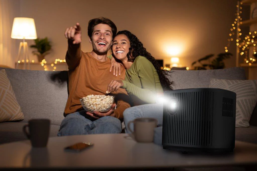 RCA Home Theater Projector RPJ181, 720P, Aspect Ratio 16:9/4:3, 120 ANSI Lumens - Image 4