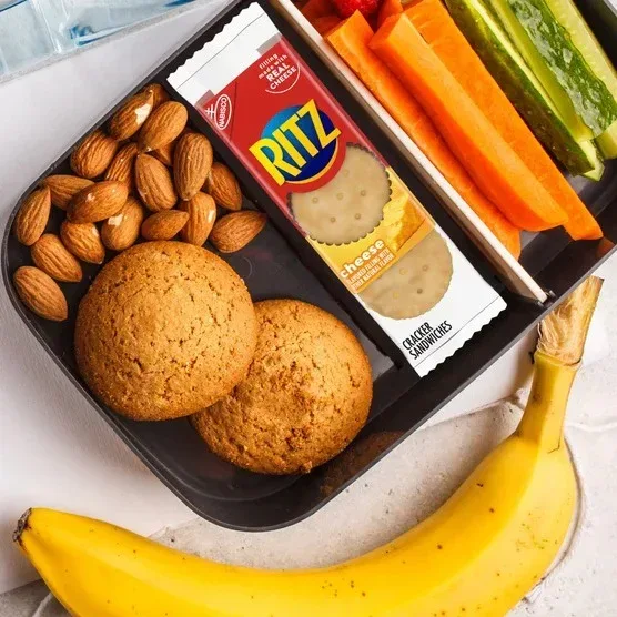 RITZ Cracker Sandwiches, Cheese, 40-count - Image 4