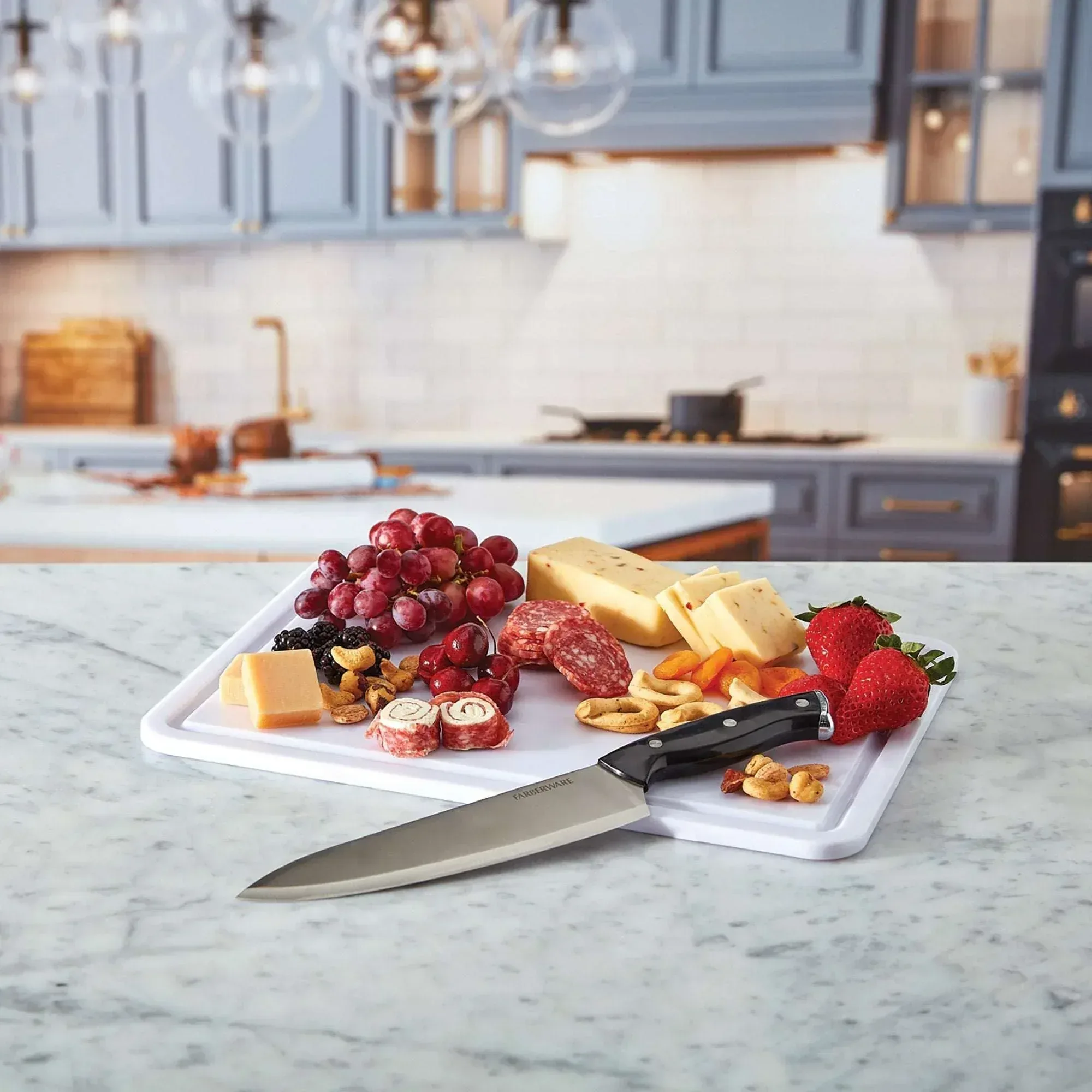 Sabatier Snacklebox 2-piece Set with Cutting Board Lids - Image 2