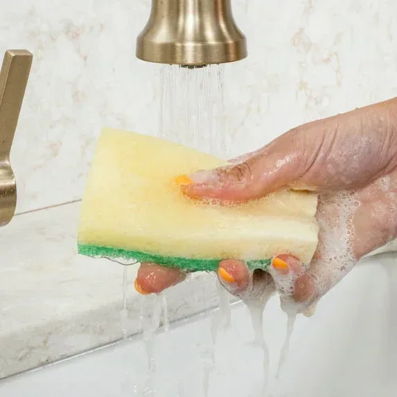 Scrub Daddy Sponge Daddy Non-Scratch Sponges, 4 Count - Image 4