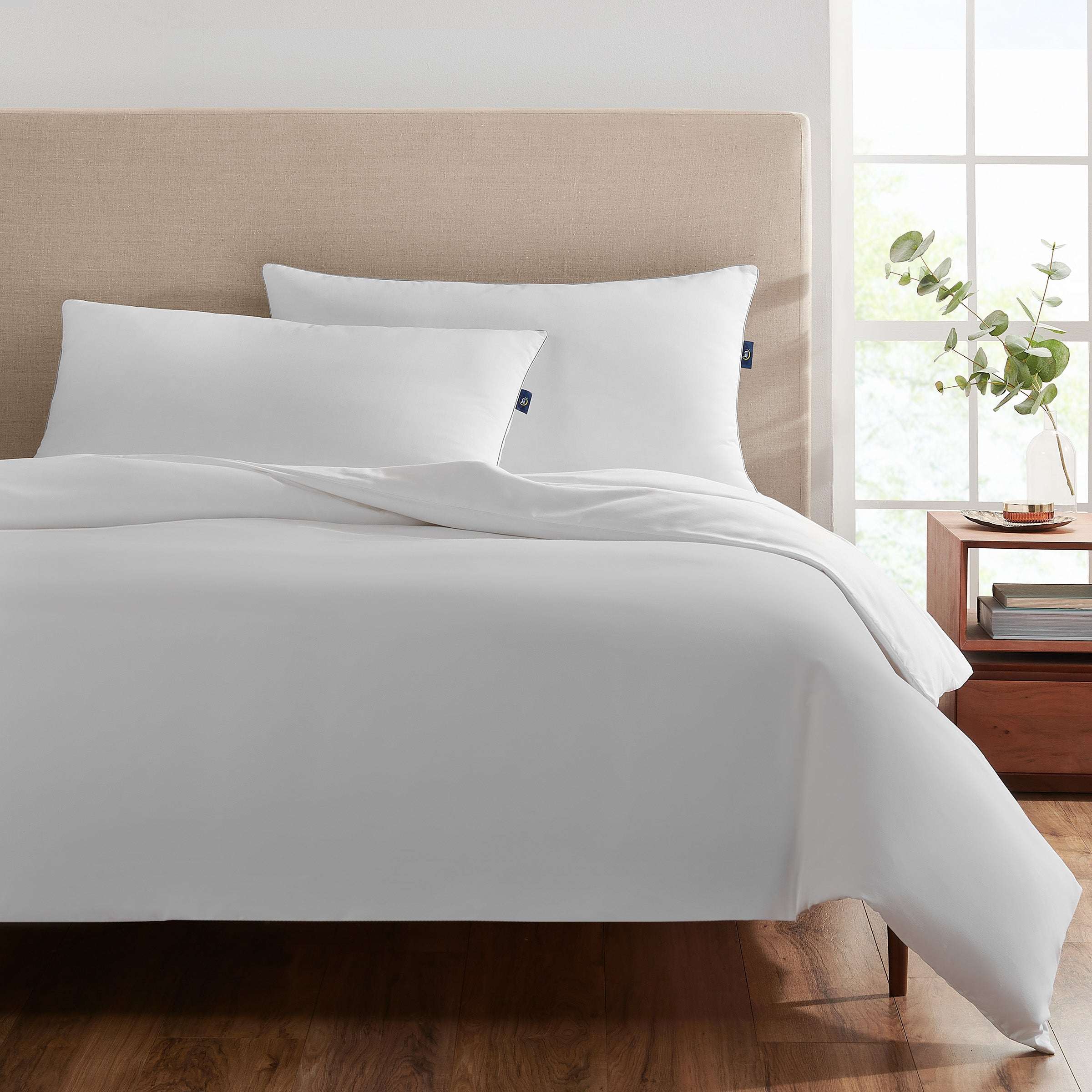 Sertapedic Endless Comfort Bed Pillow, King, 2 Pack - Image 3