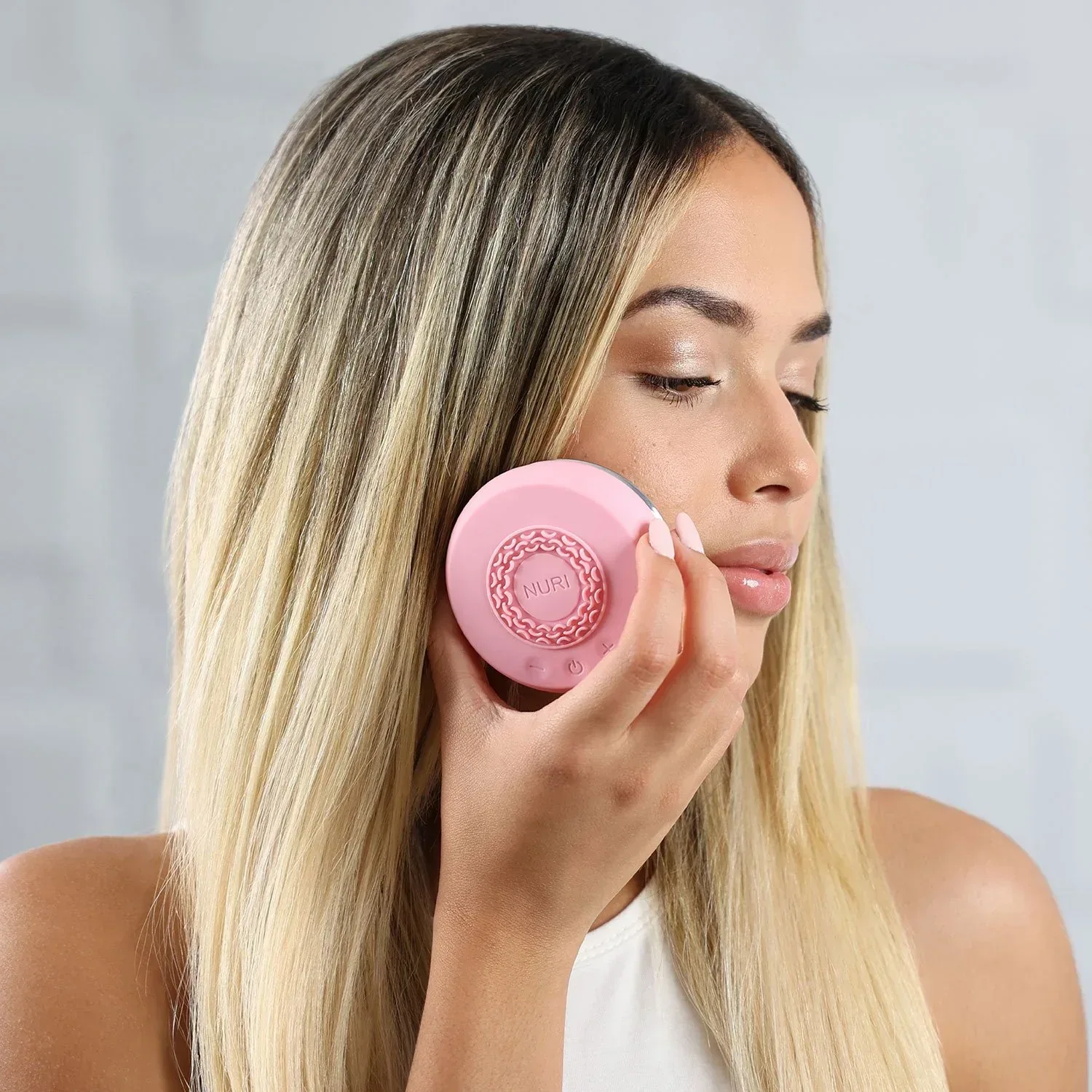 Spa Sciences NURI Facial Skincare and Mask Infuser, Pink - Image 2