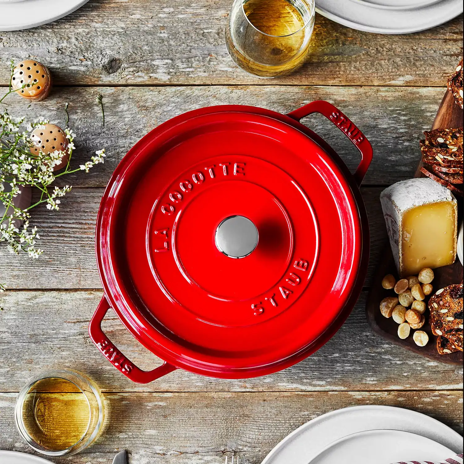 Staub Round Dutch Oven, 4 qt. - Image 10