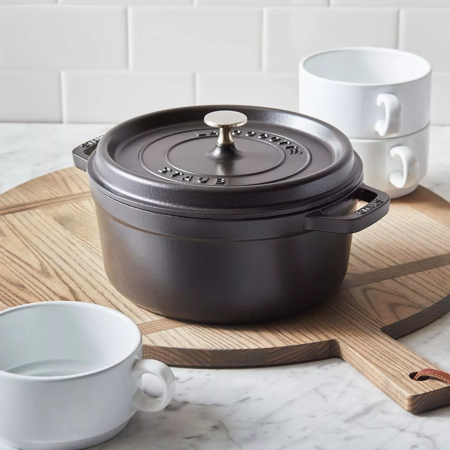 Staub Round Dutch Oven, 4 qt. - Image 9