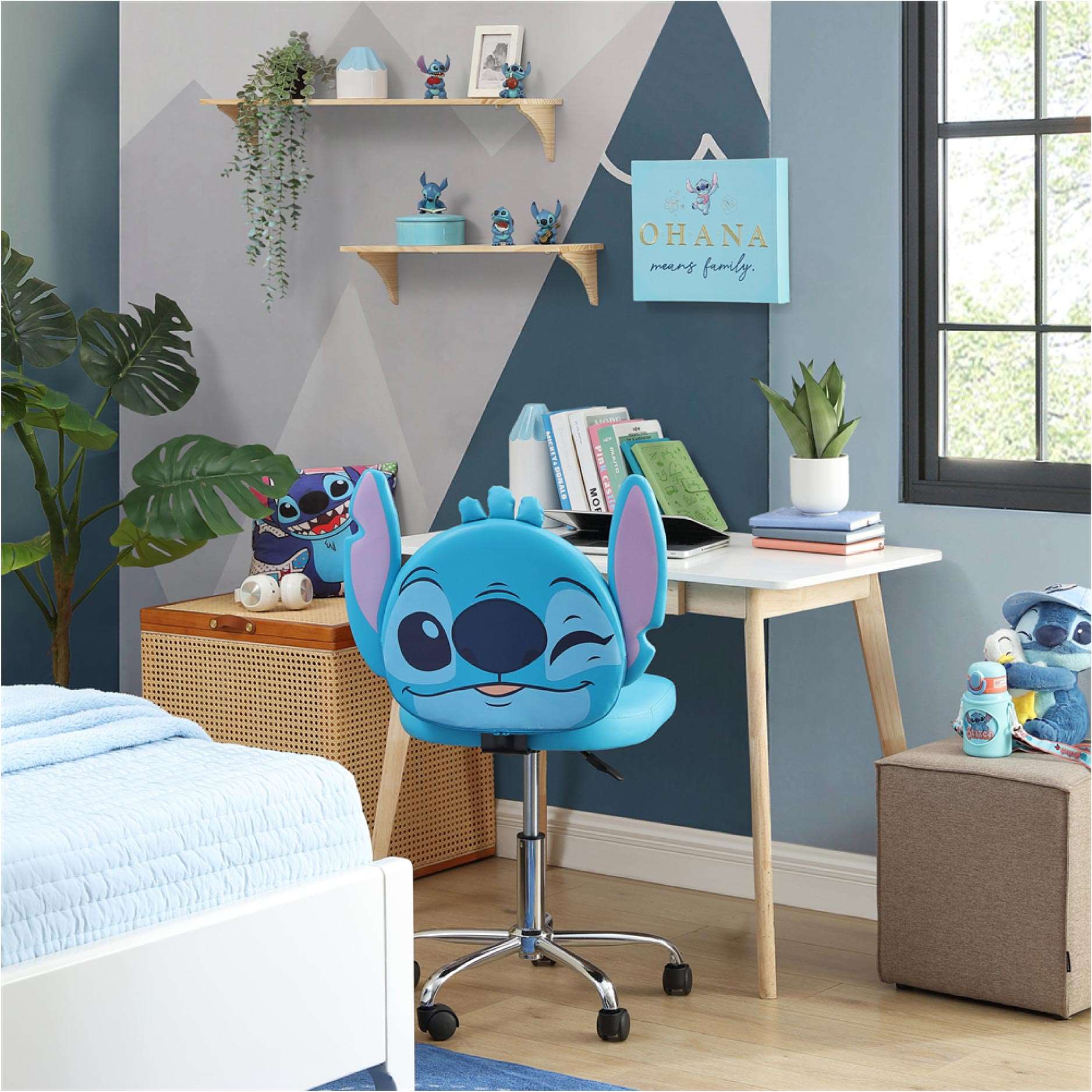 Stitch , Kids Figural Desk Chair - Image 2