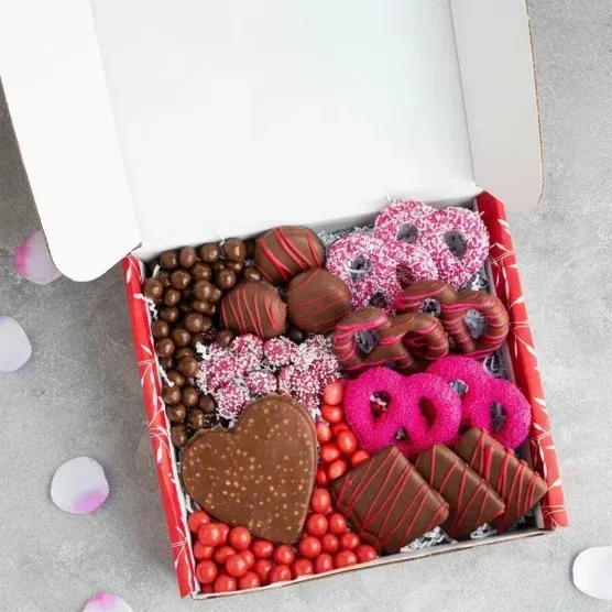 Sugar Plum Valentine's Day Chocolate and Treats Box, 23.7 oz Total