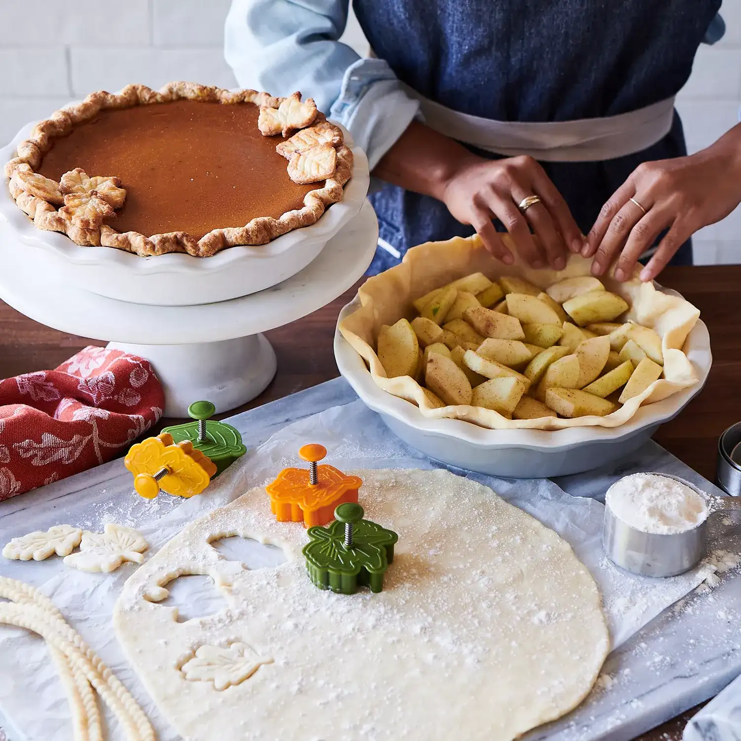 Sur La Table Pie Dish, 9.5" - Image 9