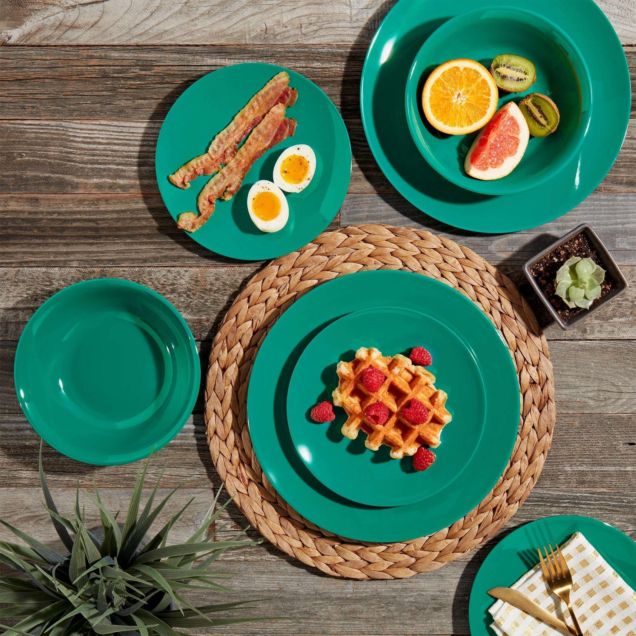 Tabletops Gallery 12 Piece Dark Green Melamine Dinnerware Set Plates Bowls for Indoor/Outdoor Use, Service for 4, Emerald - Image 2