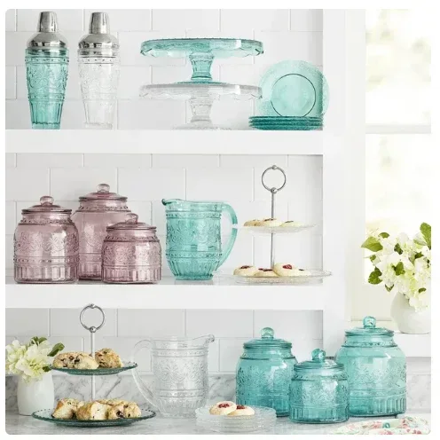 The Pioneer Woman 10.25 in Round Glass Cake Stand, Clear - Image 3