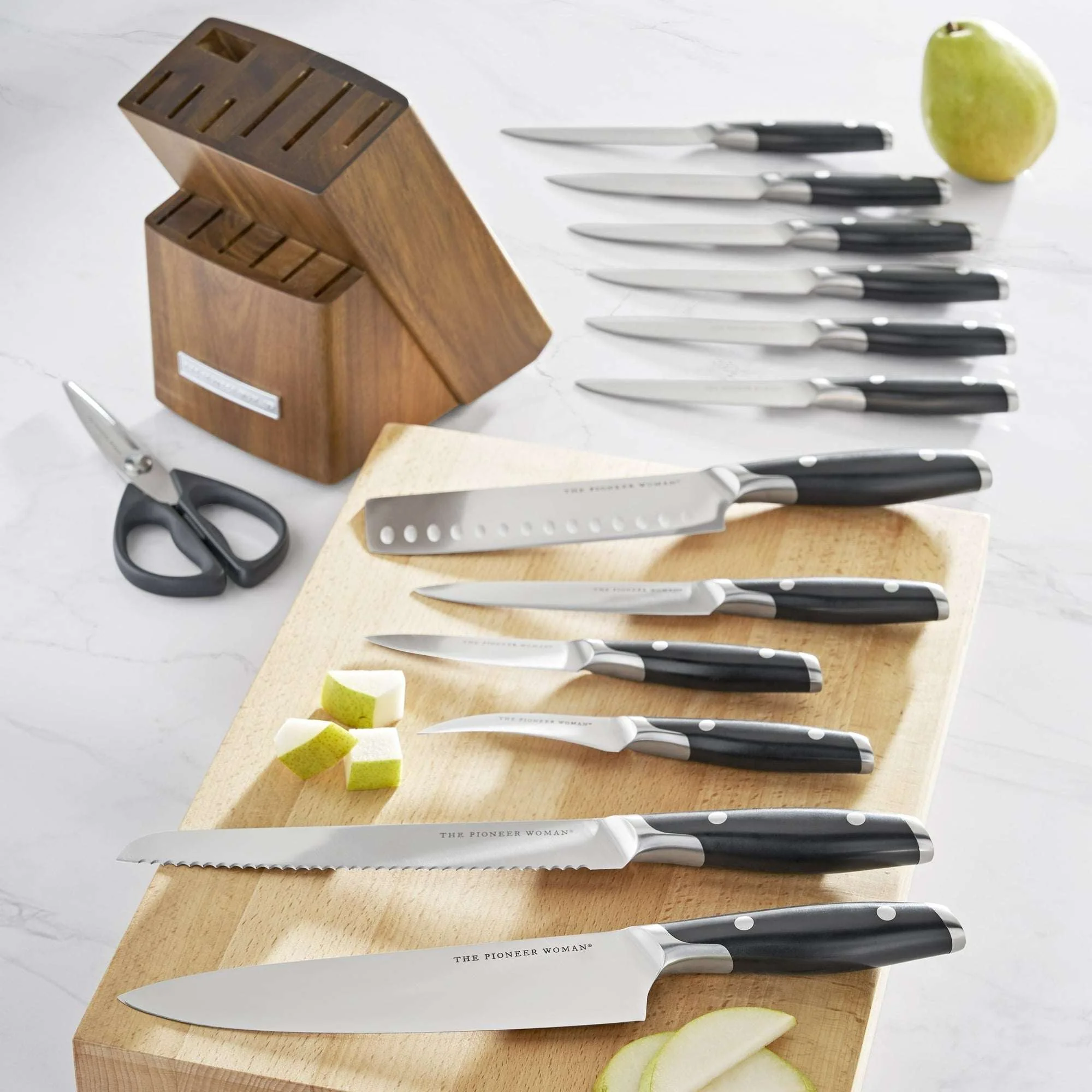 The Pioneer Woman 14-Piece Knife Block Set Stainless Steel Knives with Ergonomic Handle, Black - Image 7