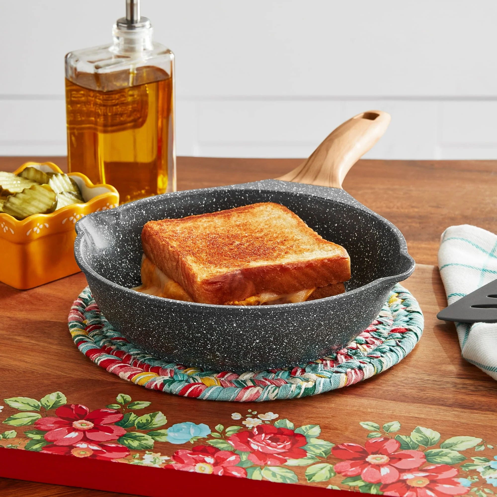 The Pioneer Woman Prairie Signature Cast Aluminum 8-Inch Fry Pan, Charcoal Speckle - Image 2